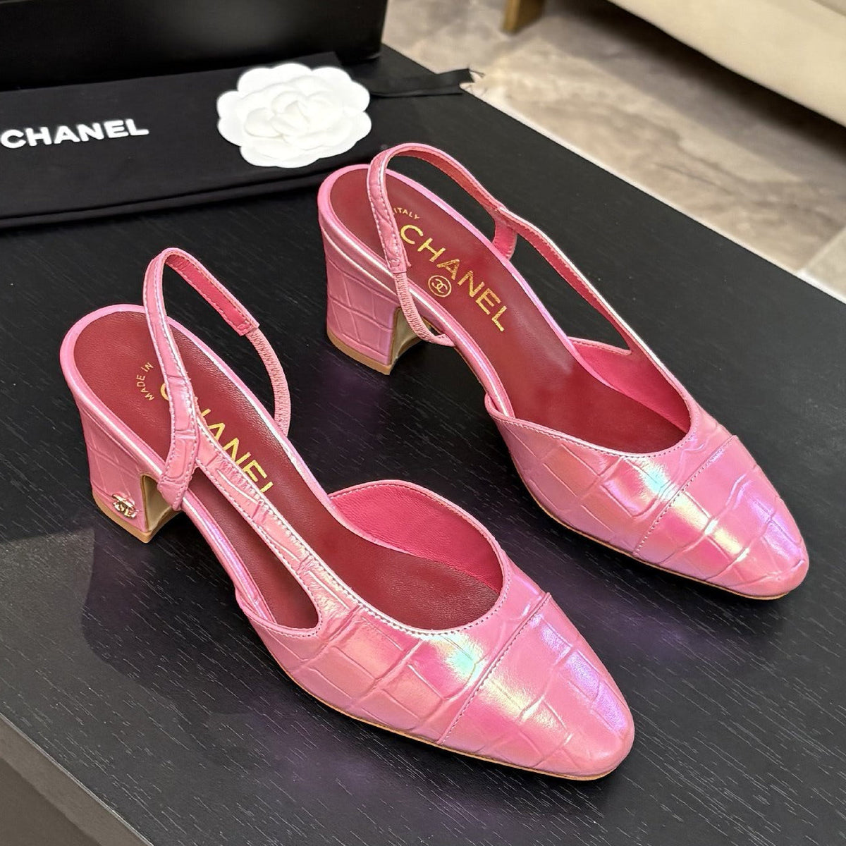 Chanel 2026 Two-Tone Slingback 5.0cm Cowhide 168115