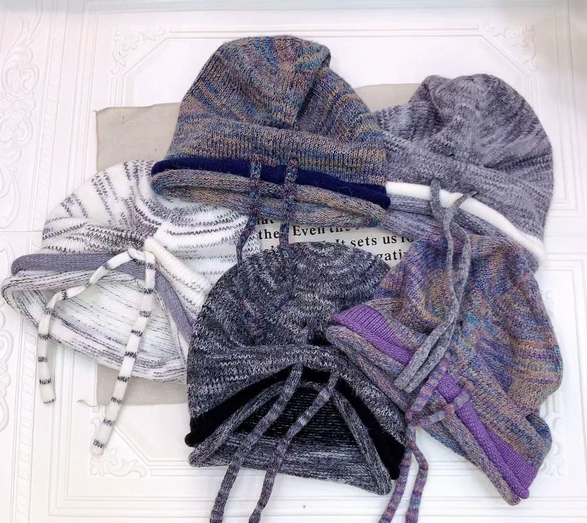 CC 26FW Marled Knit Beanie Double C Logo 518015