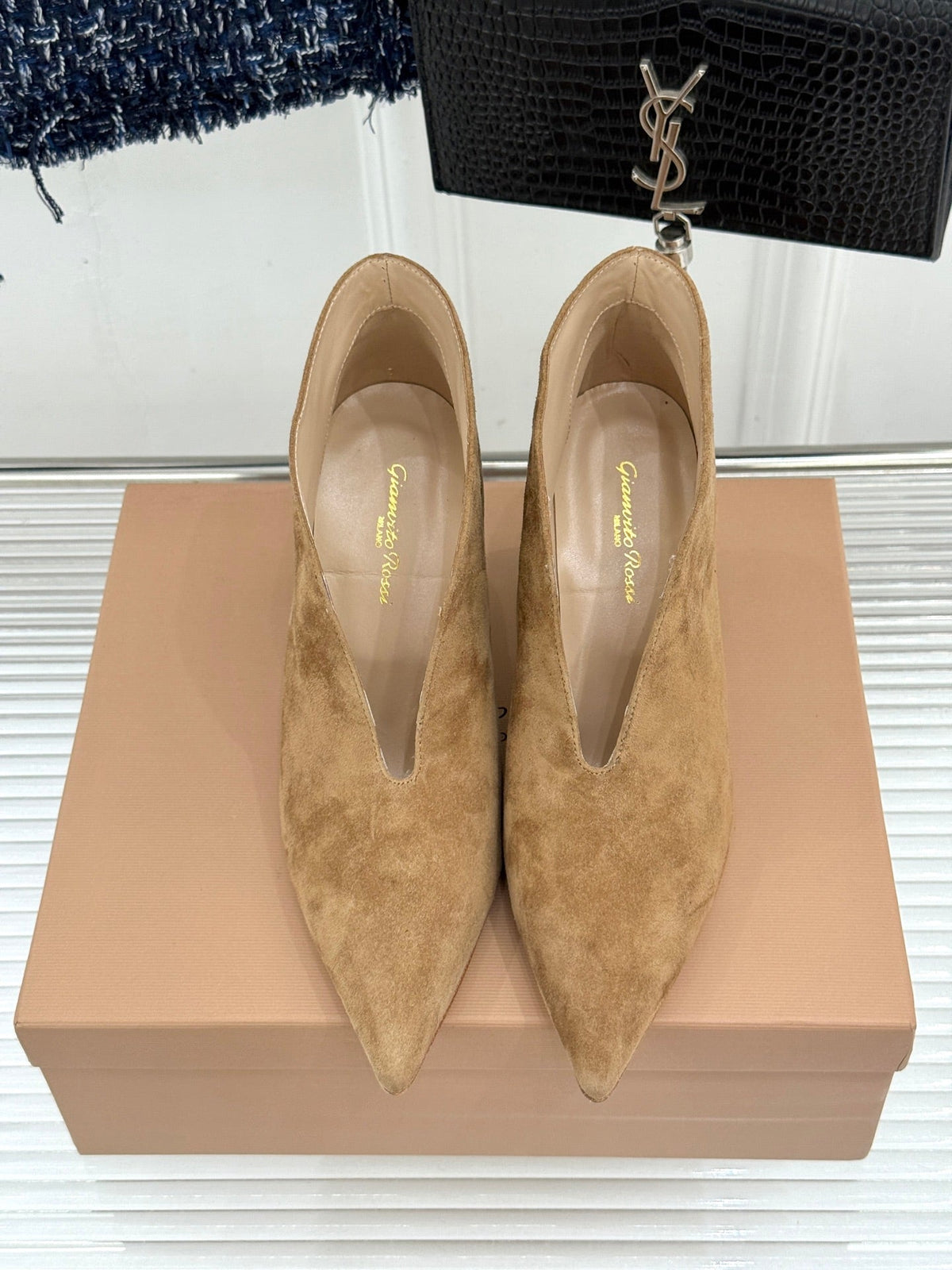 GR 26s Vania Pumps 9cm Camel Suede 175089