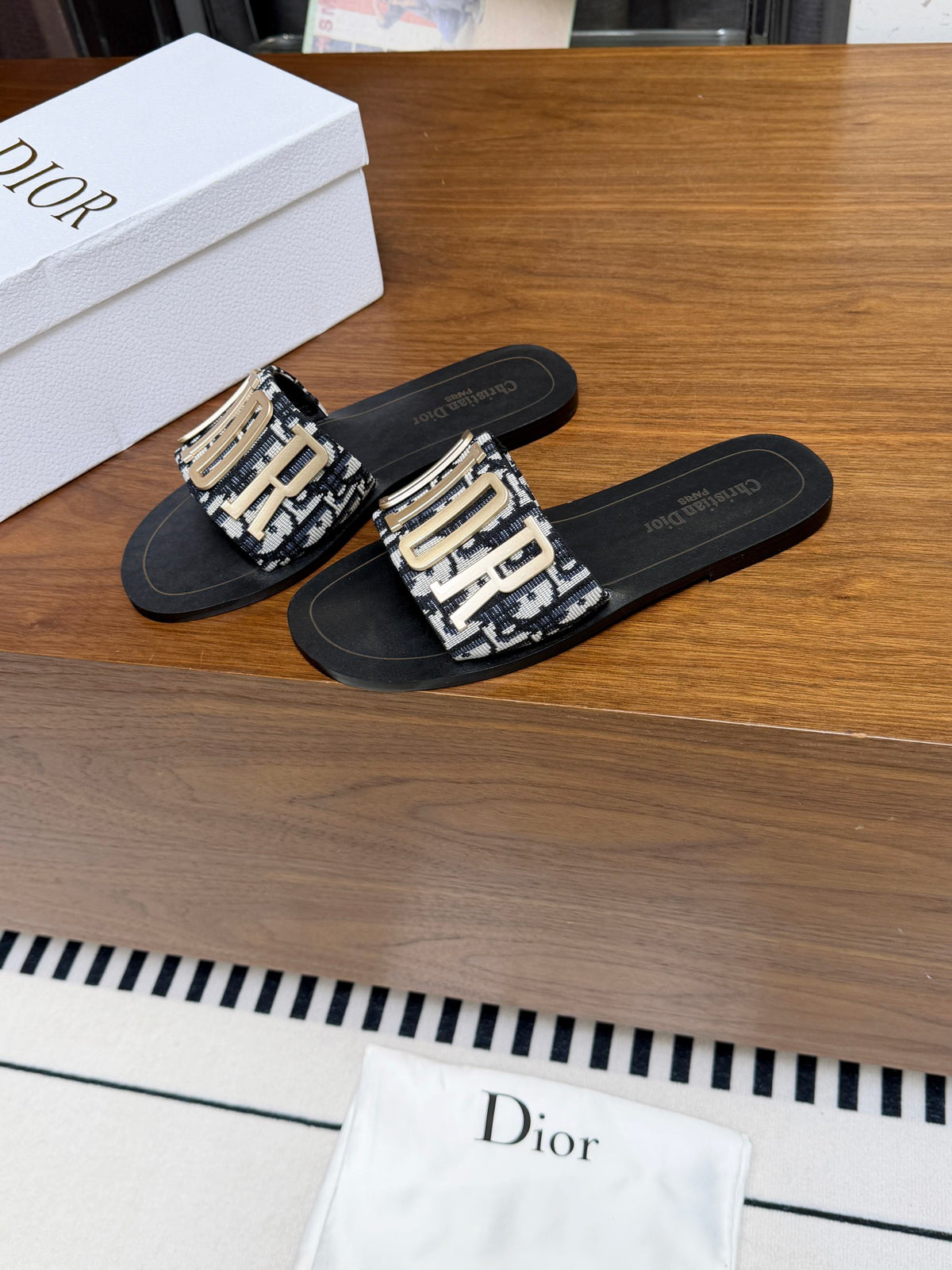 CD 26s D Way Slide Black Dior Oblique Embroidered Cotton With Gold Hardware 395182
