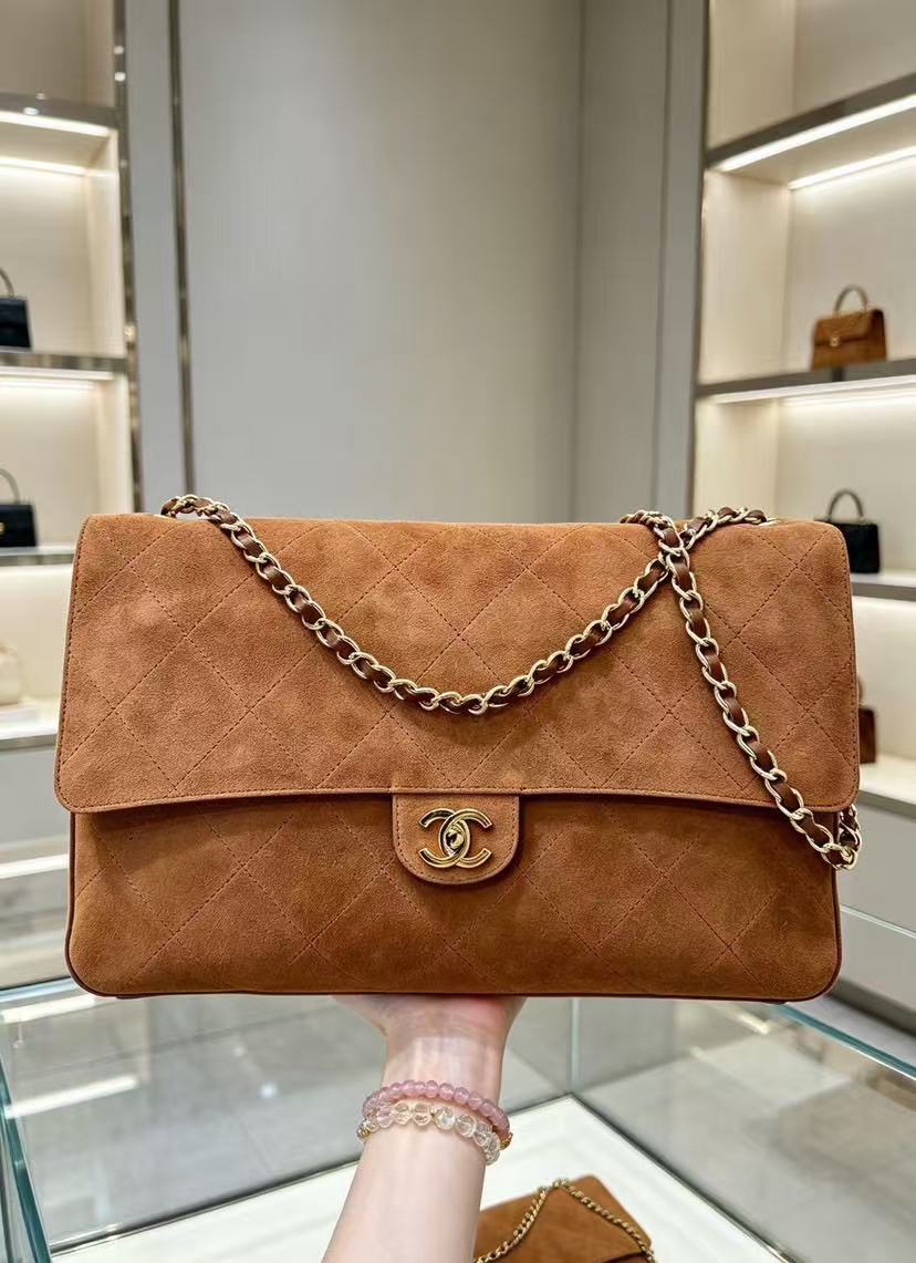 CC Souplissimo Maxi Flap 38.5cm Handbag Camel Suede Calfskin