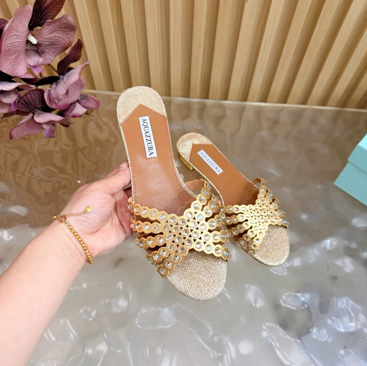 Aquazzura 26s Slides Beige Lurex Fabric 491028