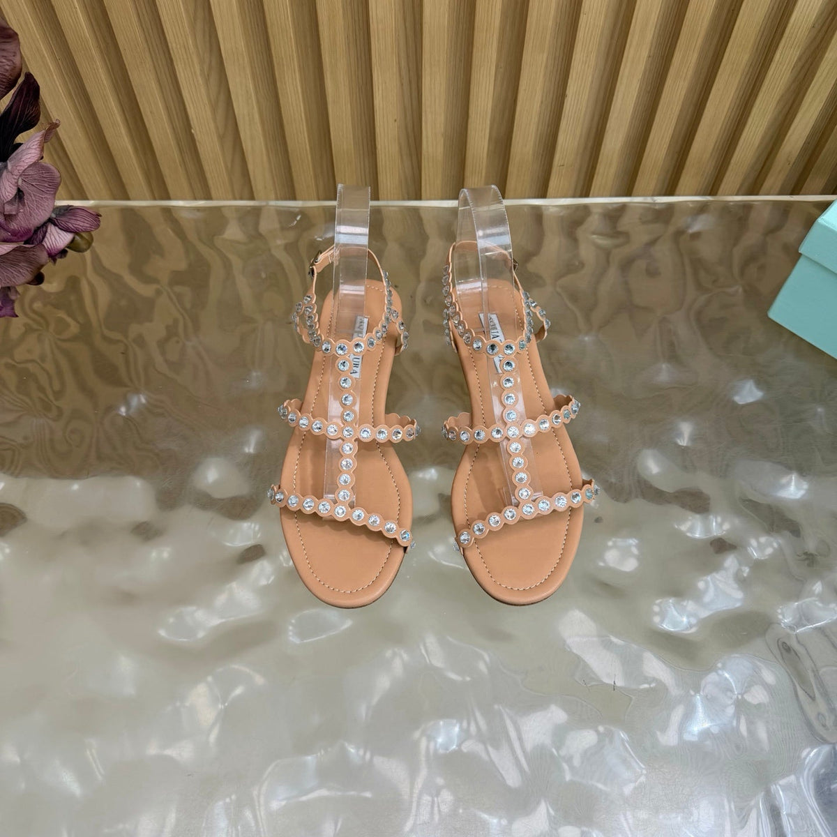 Aquazzura 26s Flat Sandals Nude Calfskin Crystal Embellished 582419