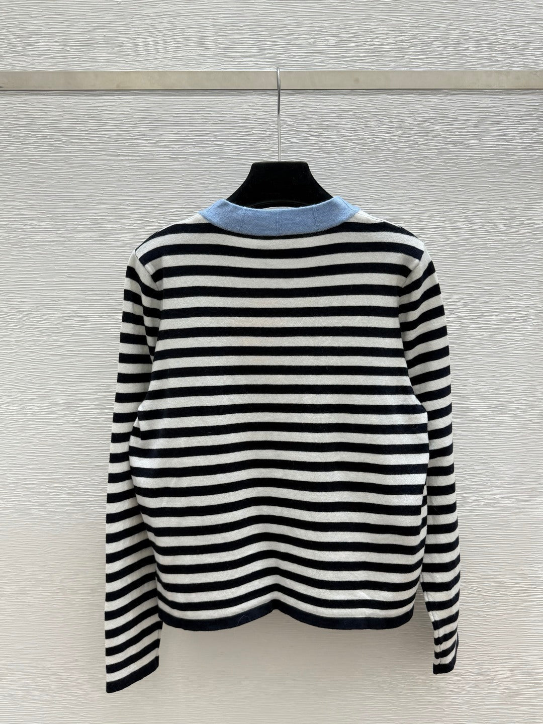 Miu 26FW Striped Knit Cardigan Light Blue Collar and Button Trim Wool 313374