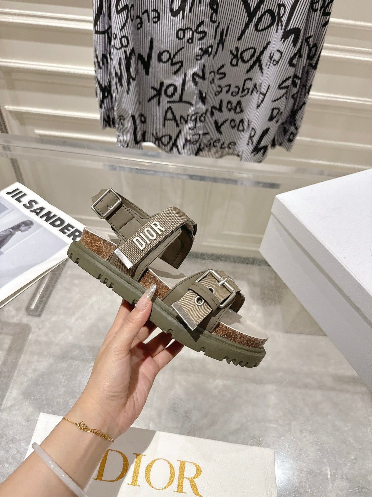 CD 26s Buckle Sandals Khaki Canvas 284195