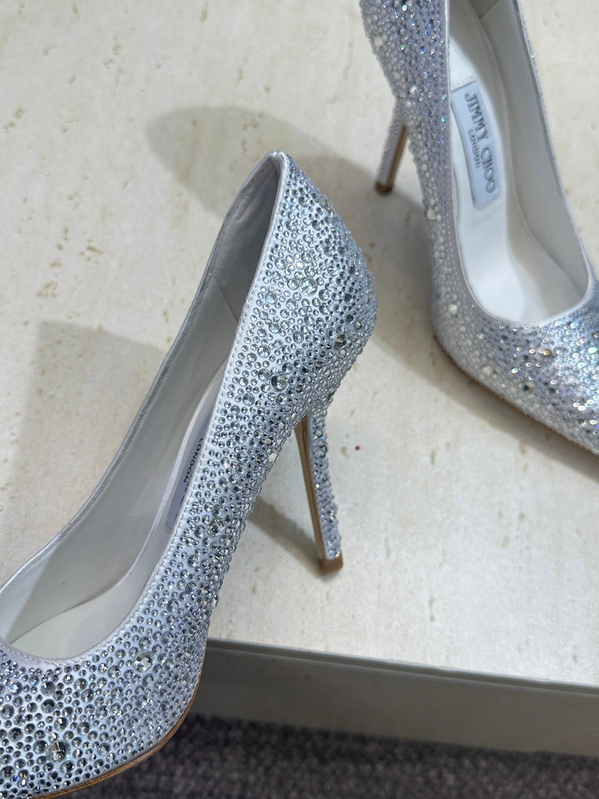 Jimmy Choo 26S High Heels 9.5cm Silver Crystal-Embellished 173958