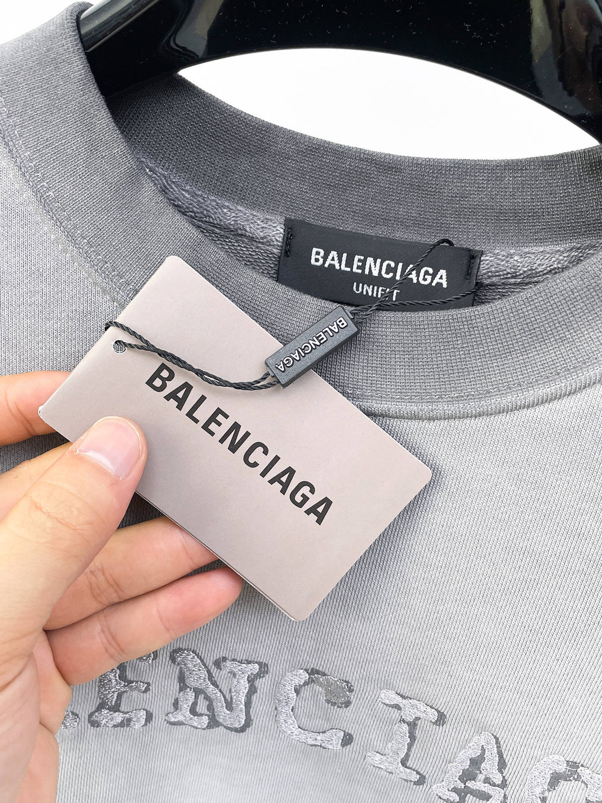 Balenciaga 26s Men Crewneck Sweatshirt Distressed Crystal Logo 749215