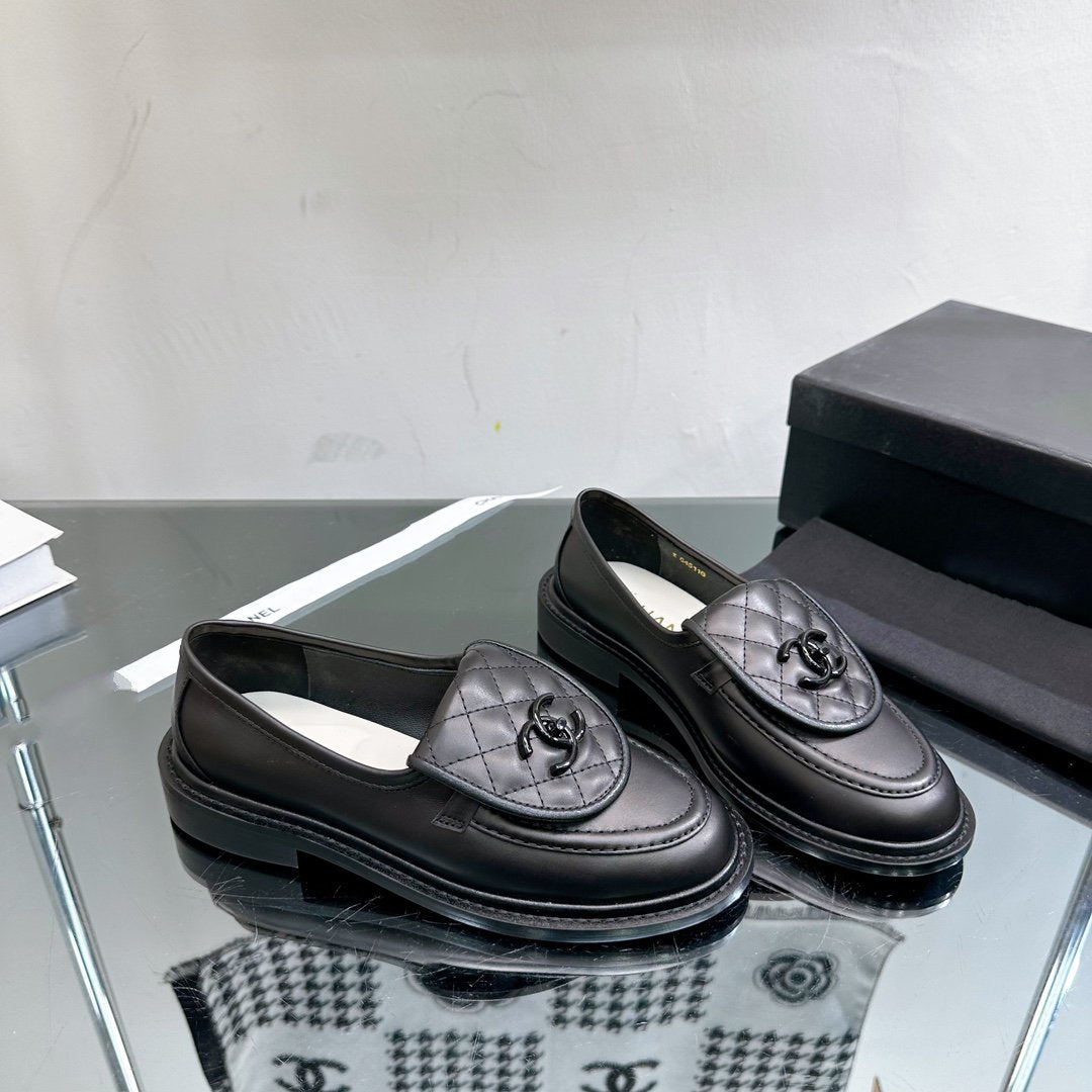 Moccasins Black Quilted Calfskin 238591