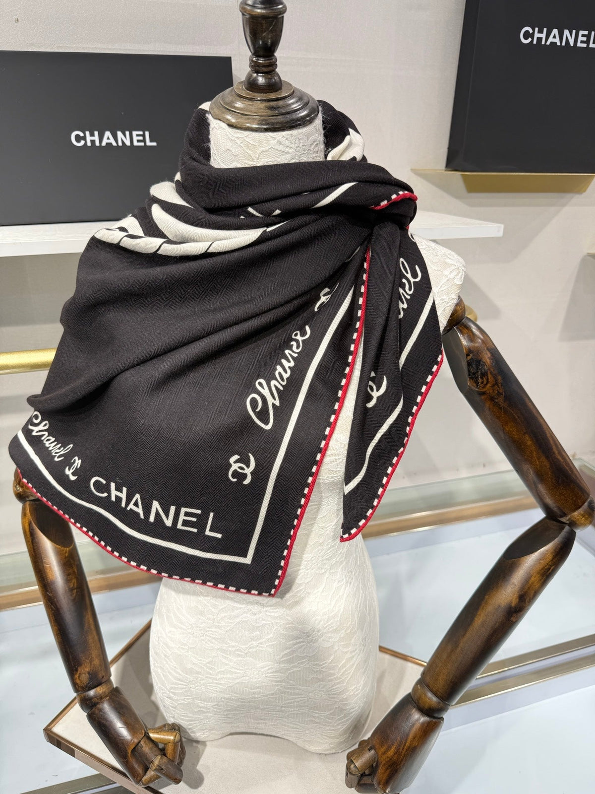 Chanel 2026 Chain Scarf Black Silk Cashmere 219220