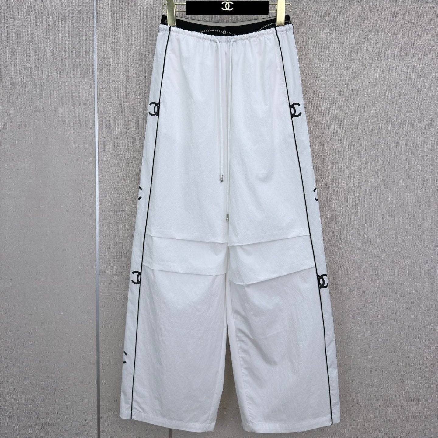CC Double C Logo Printed Wide-leg Pants White in Nylon 379603