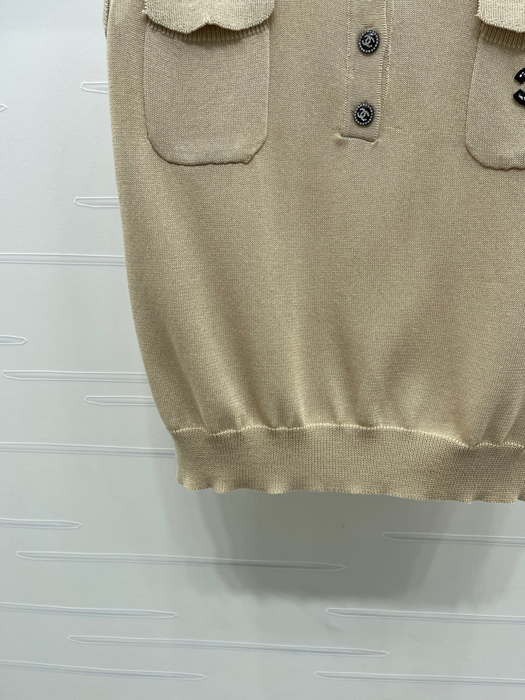 CC 26 Vest Khaki Beige in Wool 385387