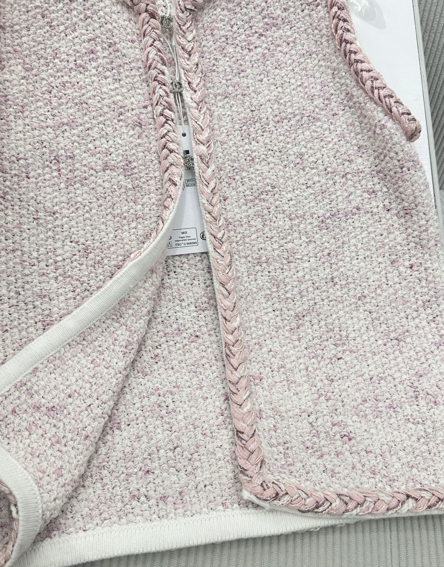 CC 26 Knitted Vest Jacket Light Pink in Wool 387497