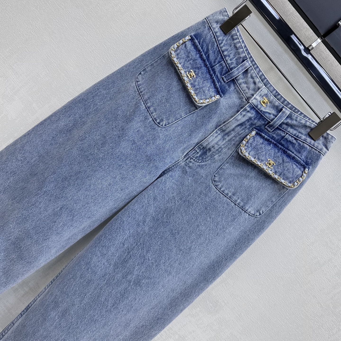 CC 26 Fringe-Edge Denim Pants Blue in Cotton 389540