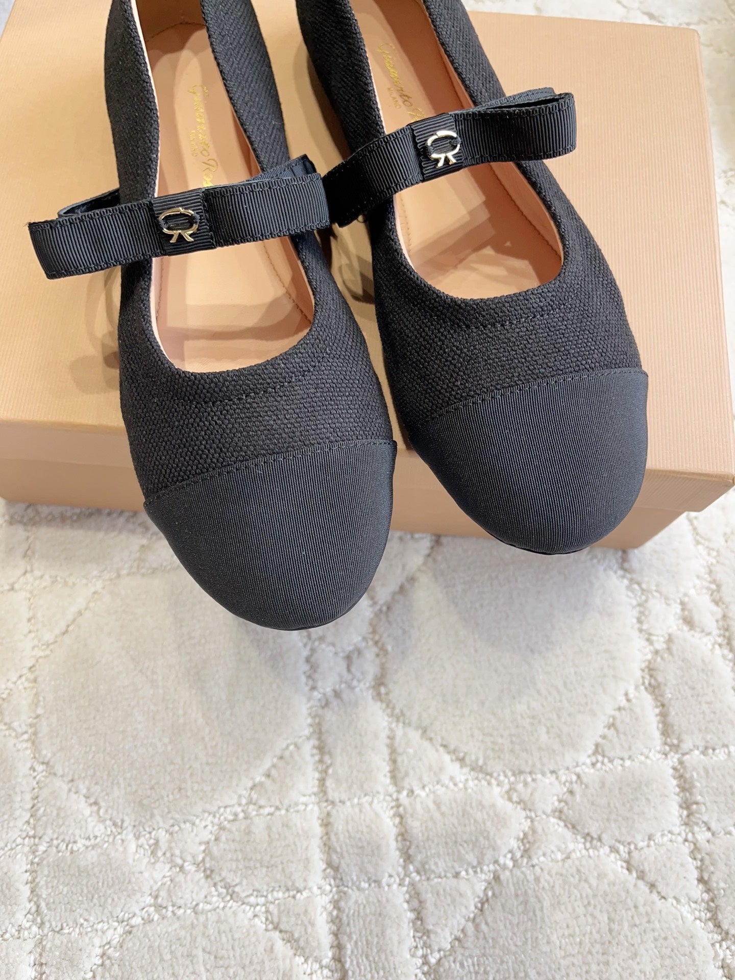 GR Mary Jane Flats Black Lambskin & Fabric 851887