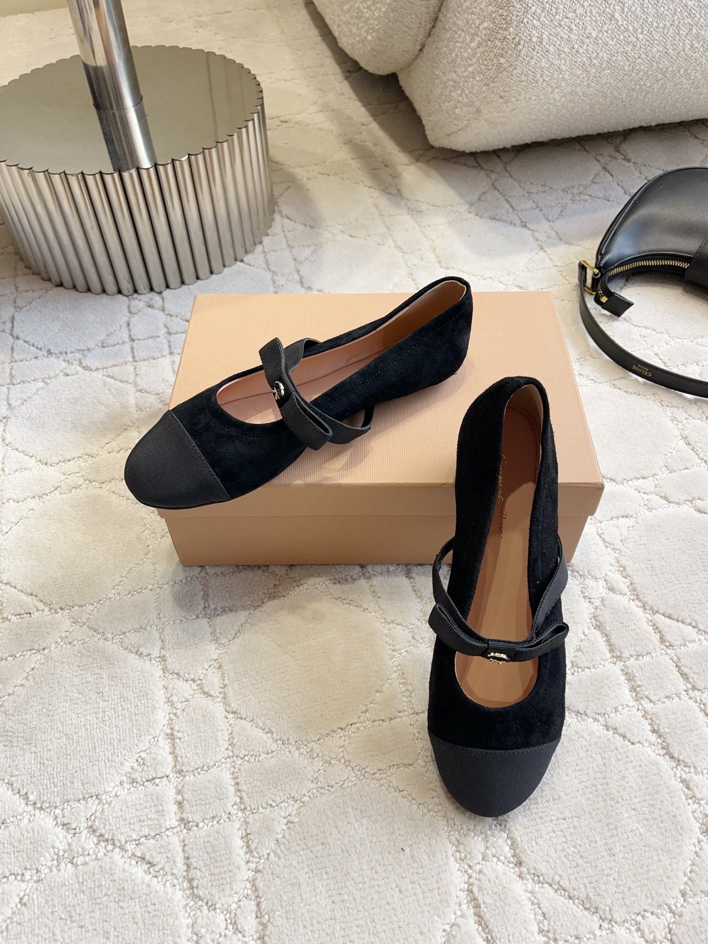 GR Mary Jane Flats Black Suede 851885