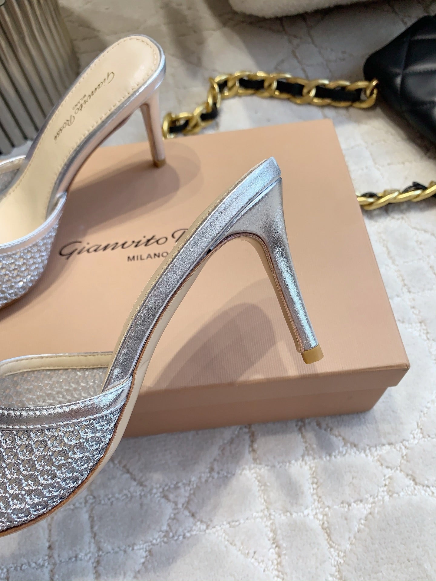 GR Pointed-Toe Mule Sandals 8.5cm Silver Metallic Cowhide & Mesh 854880
