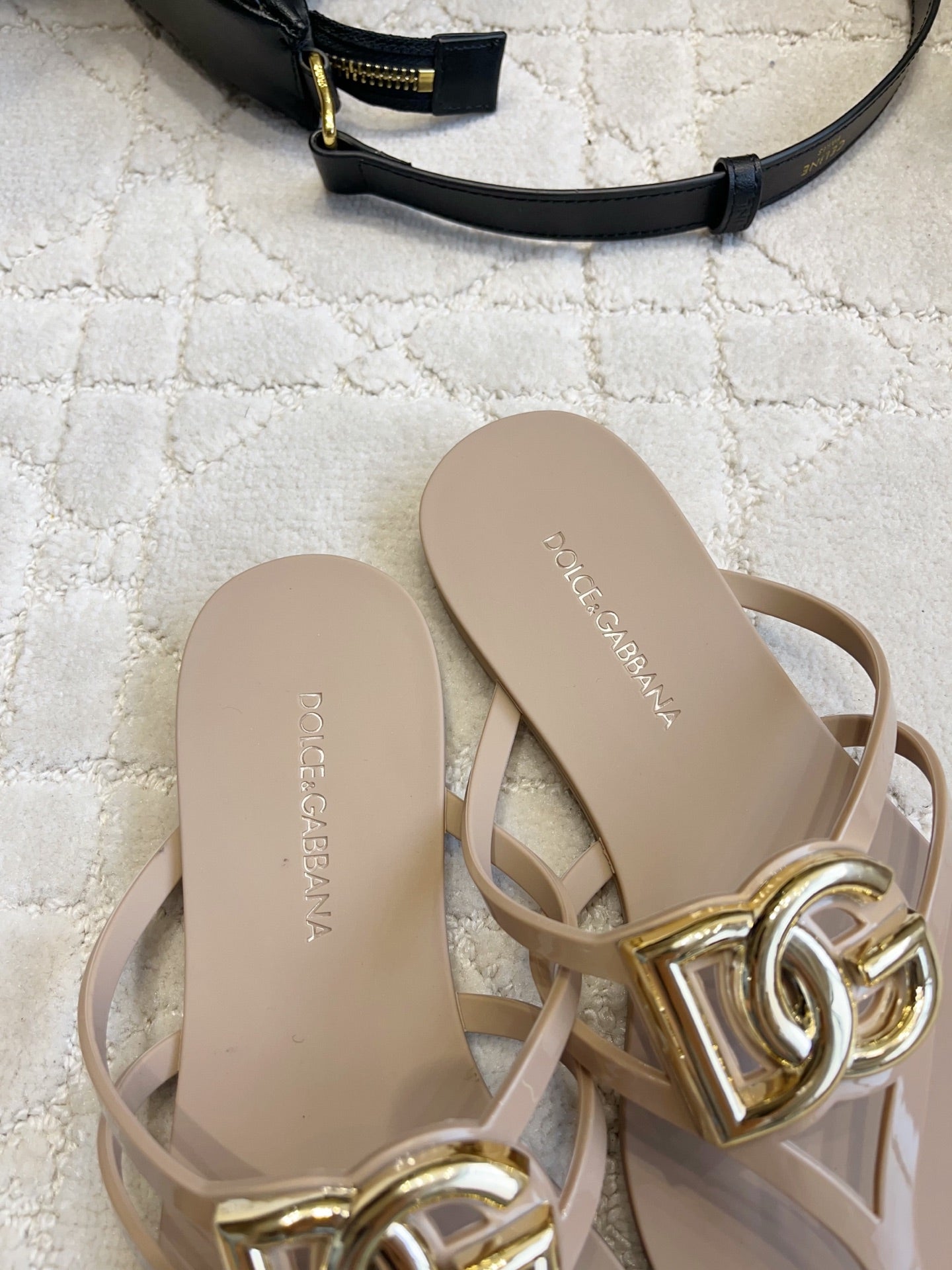 DG Logo Jelly Thong Sandals Light Brown Rubber 851865