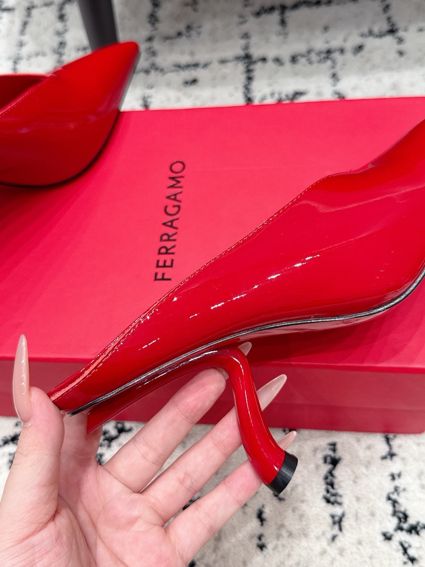 FG Itaca Pointed Toe Mules 9.5cm Red Patent Leather 858411