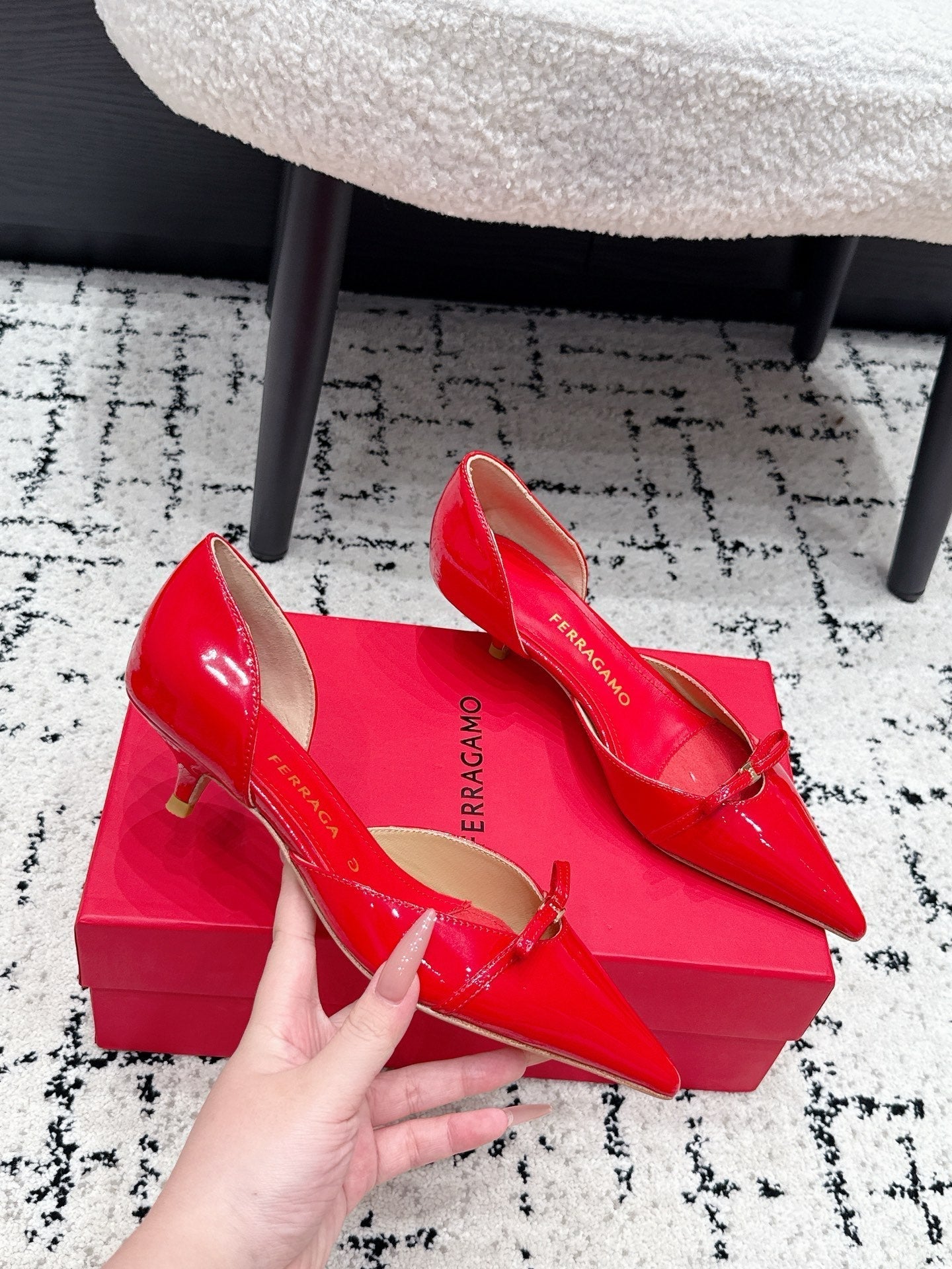 FG Gyoia Bow Pointed Toe Pumps 3.5cm Red Patent Leather 848406