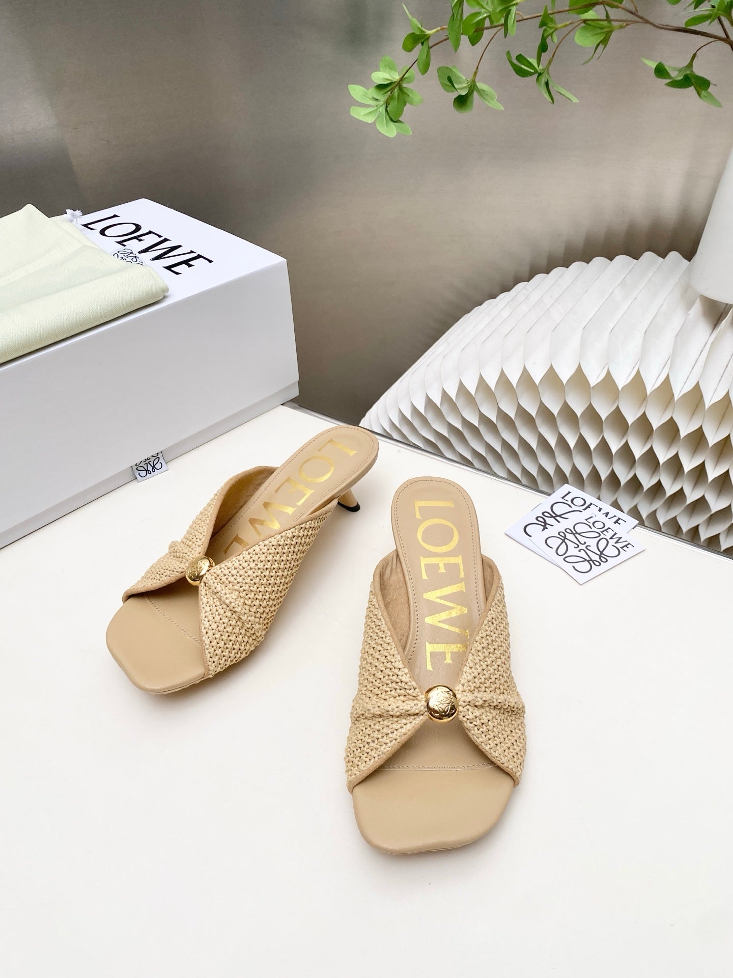 Loew Pebble Soft Sandals Beige Lambskin Leather 881366
