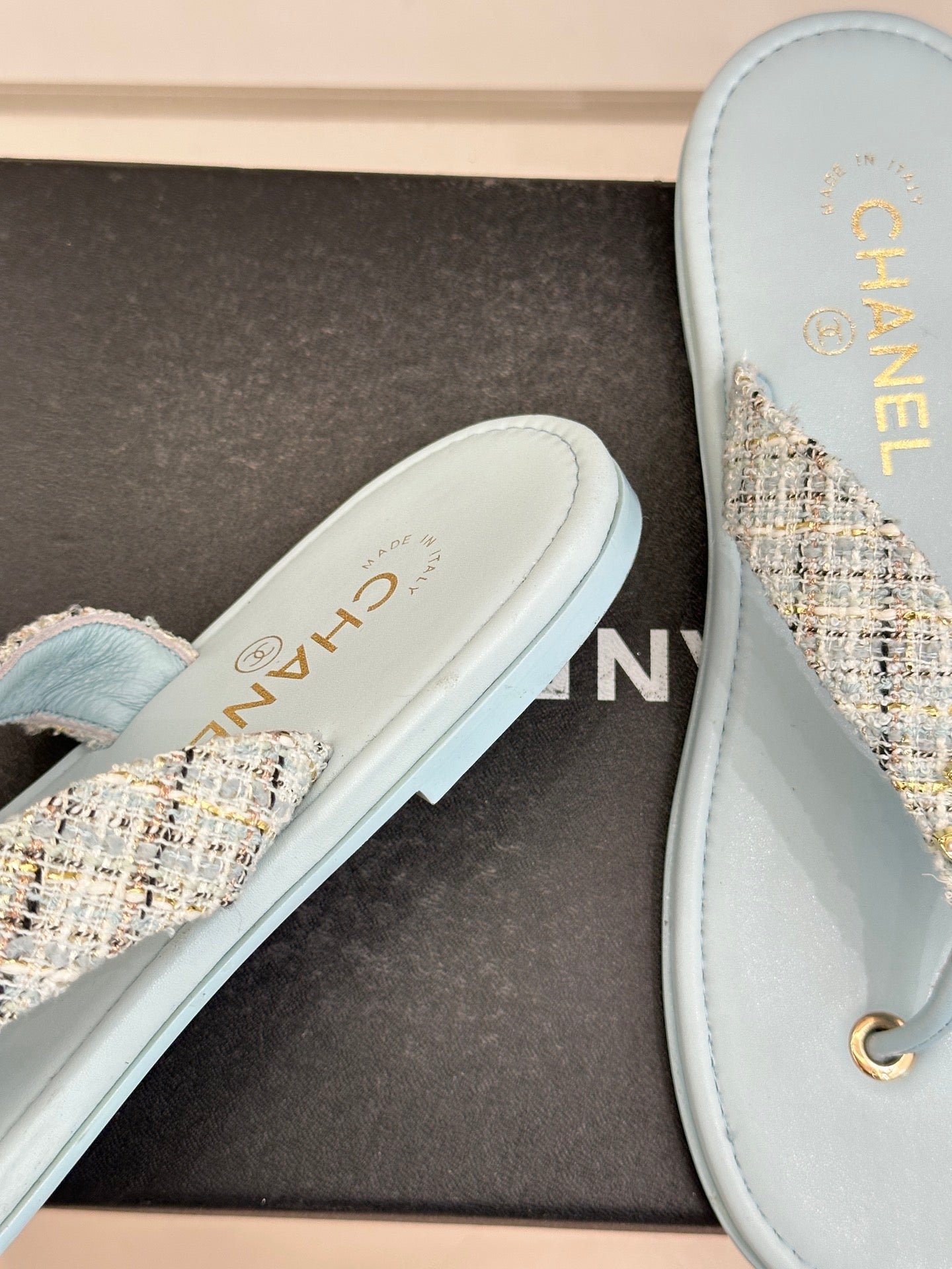 CC Crystal Logo Platform Thong Sandals Flat Blue Tweed 887777