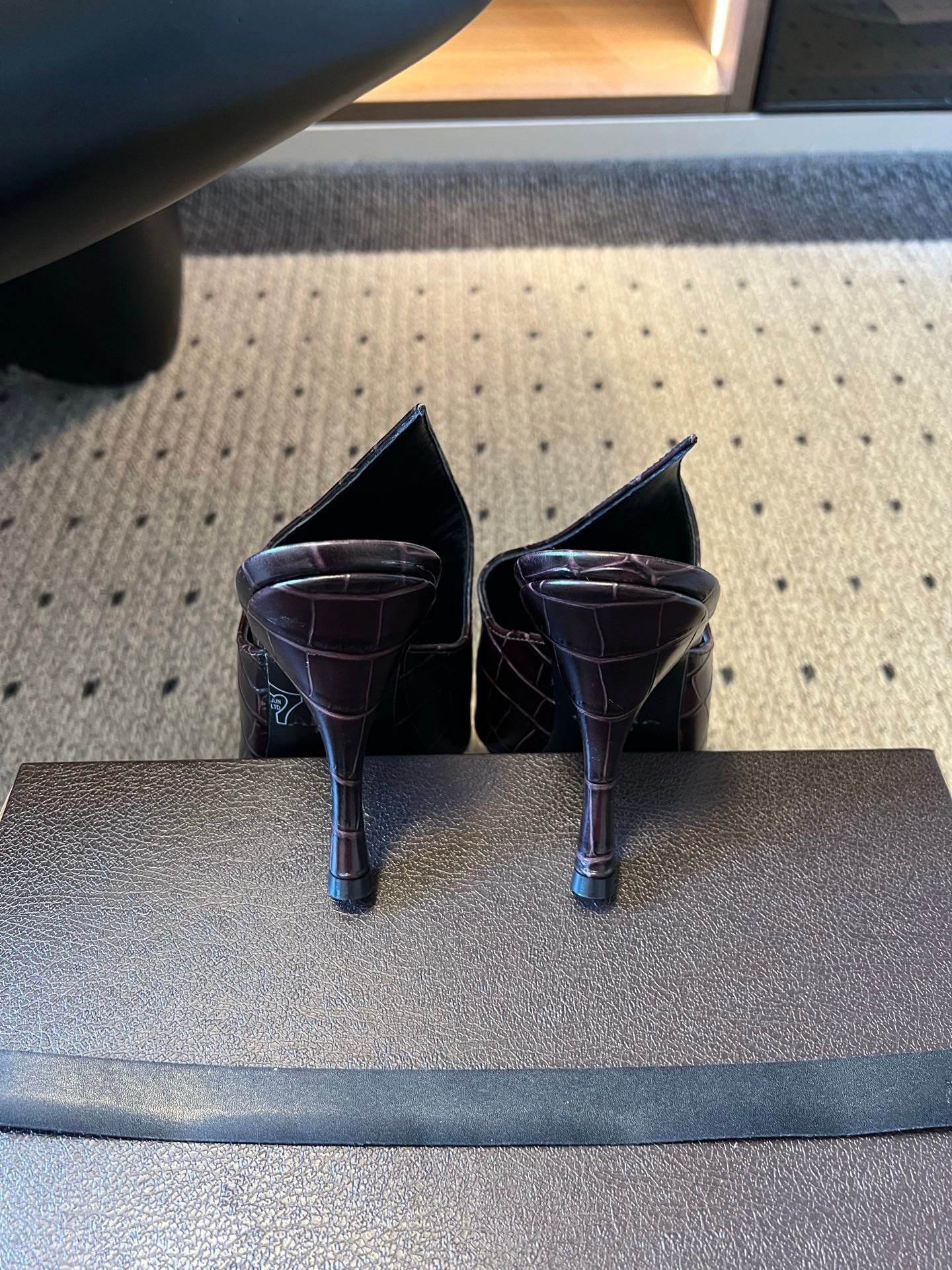 Alaia Croc-Embossed Pointed Toe Mules 10cm Chocolate Cowhide
