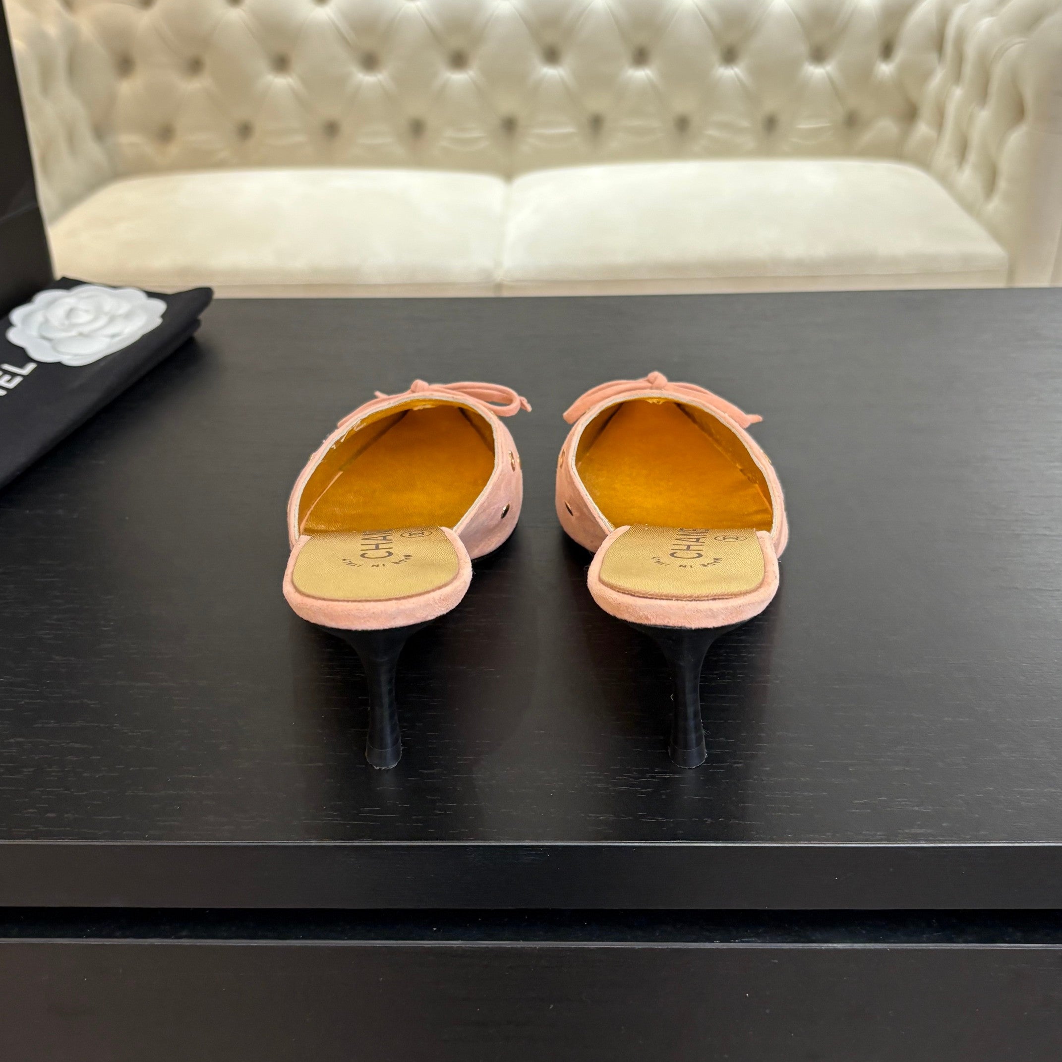 CC Grommet Bow Mules 6.5cm Pink Suede Leather 912927