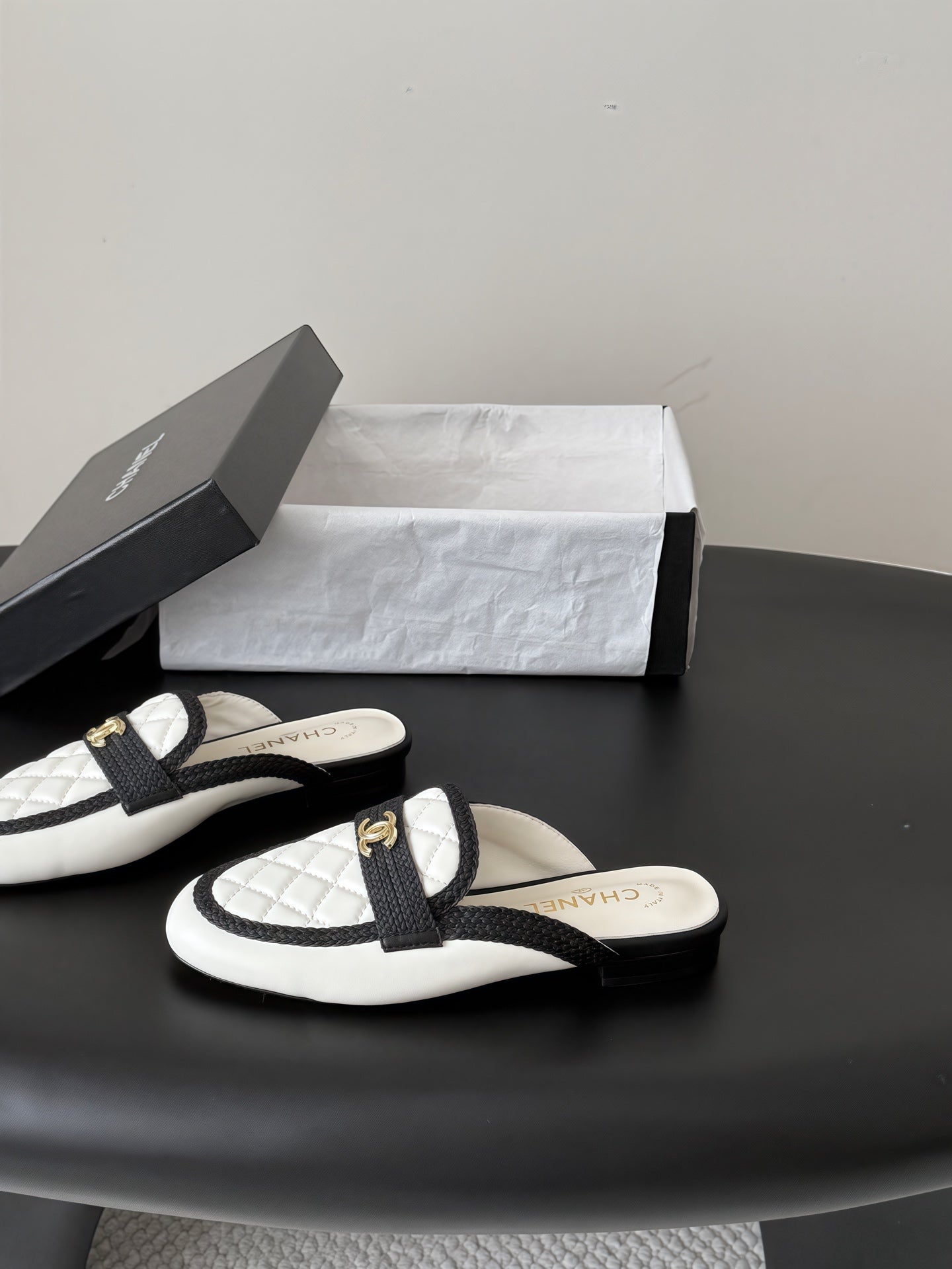 CC Quilted Logo Strap Mules White Leather 914193