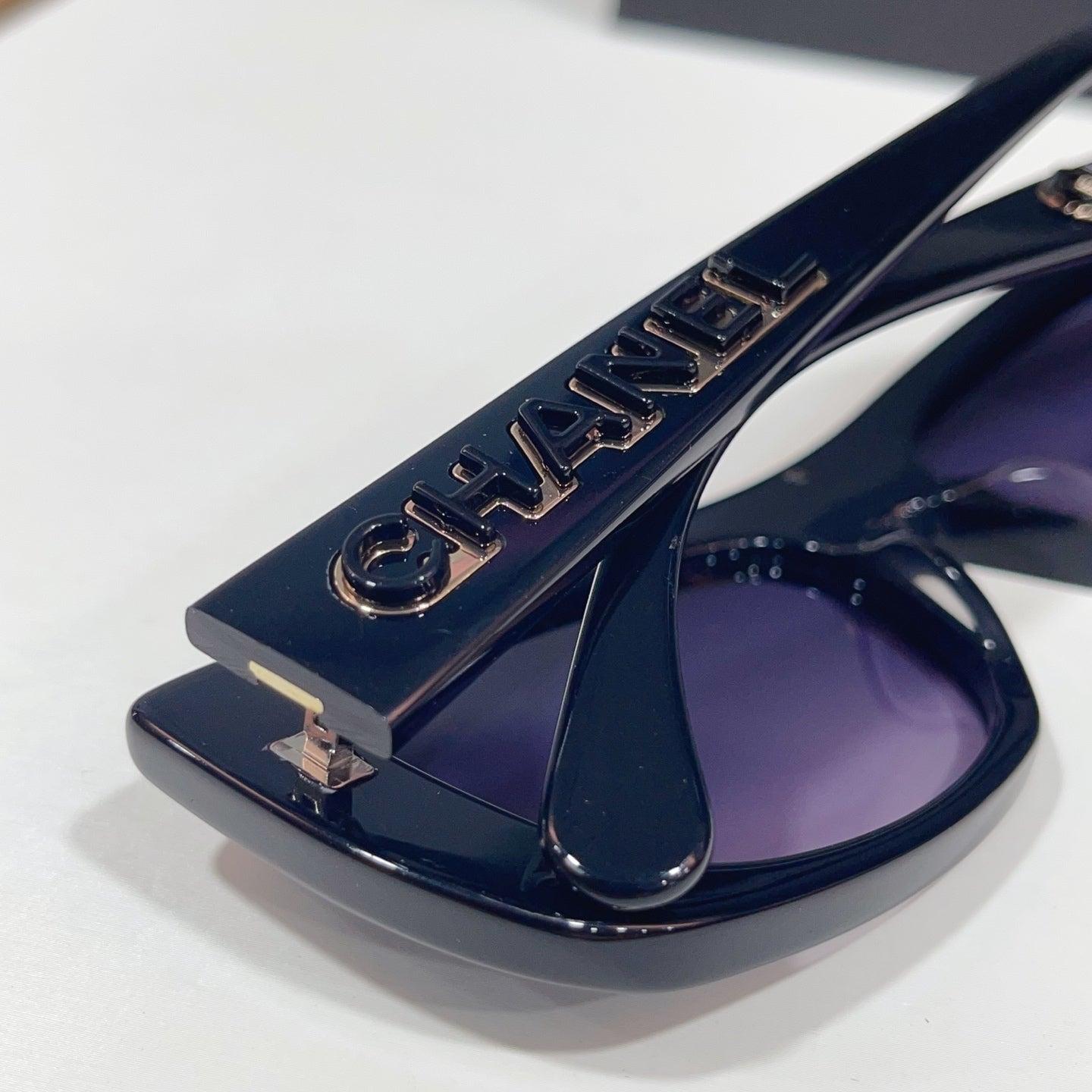 CC Sunglasses 108