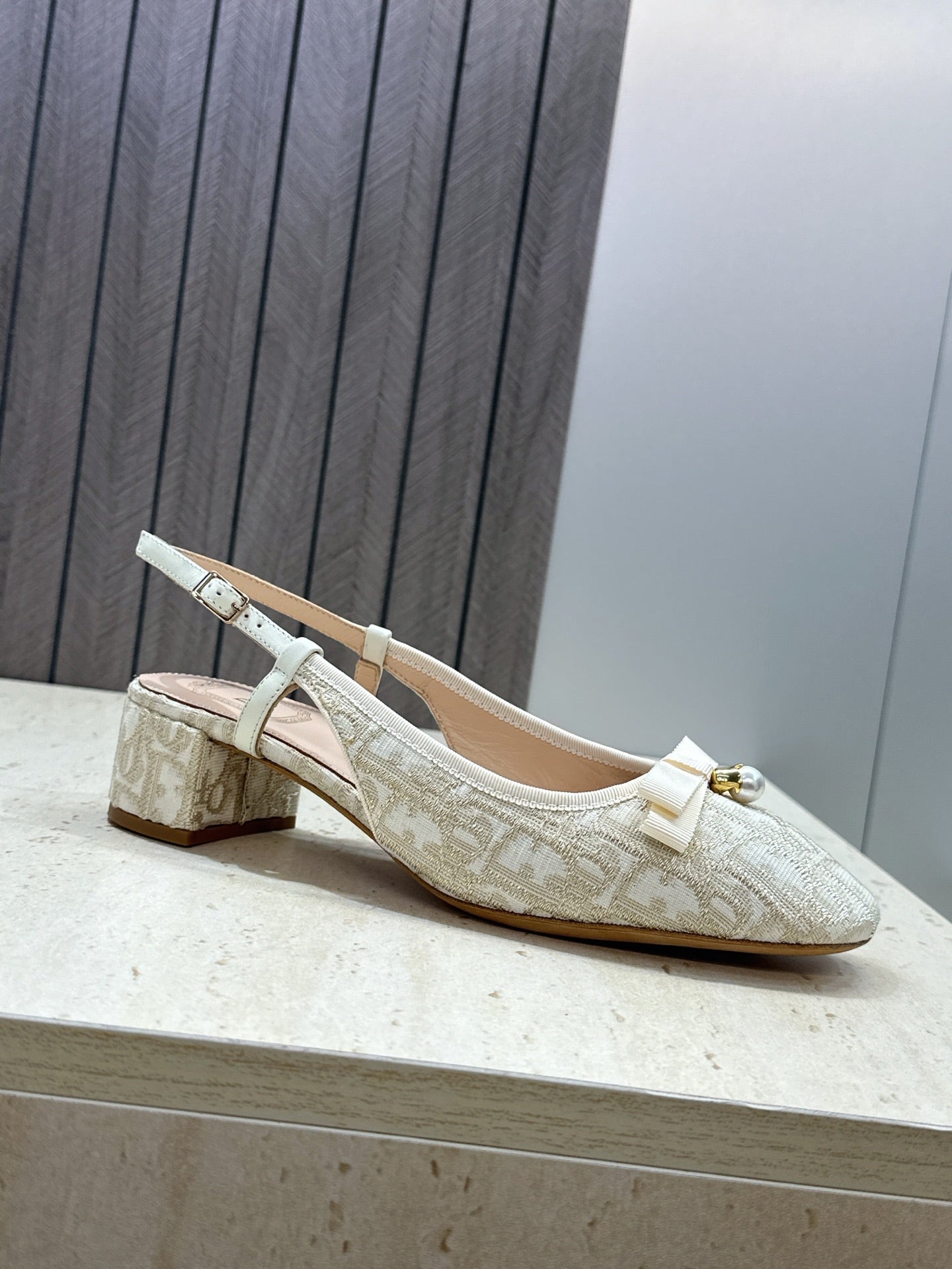 CD Oblique Bow Pearl Slingback Pumps 3.5CM Cream Embroidered Cotton 933310