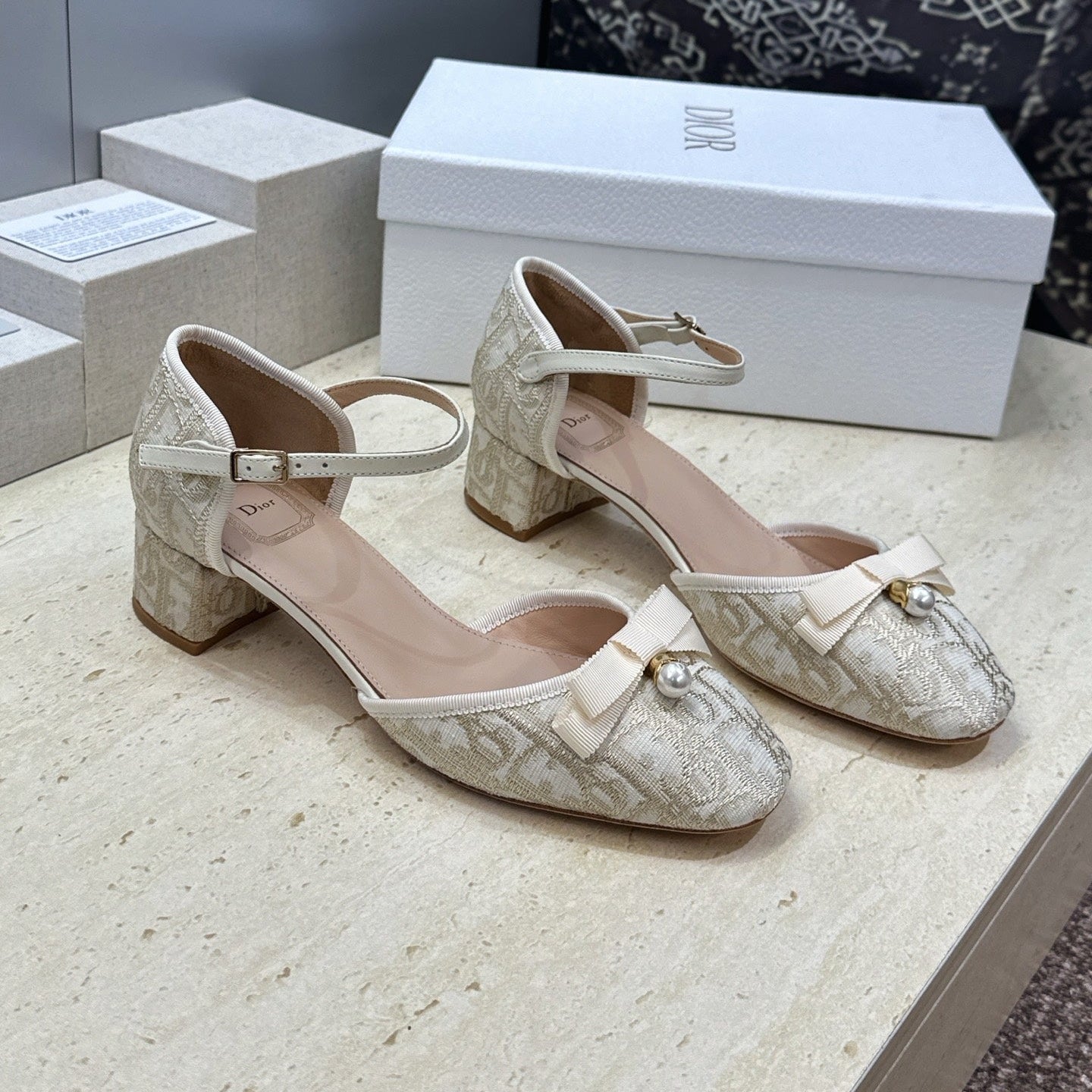 CD Oblique Bow Pearl Ankle Strap Pumps 3.5CM Cream Embroidered Cotton 933314