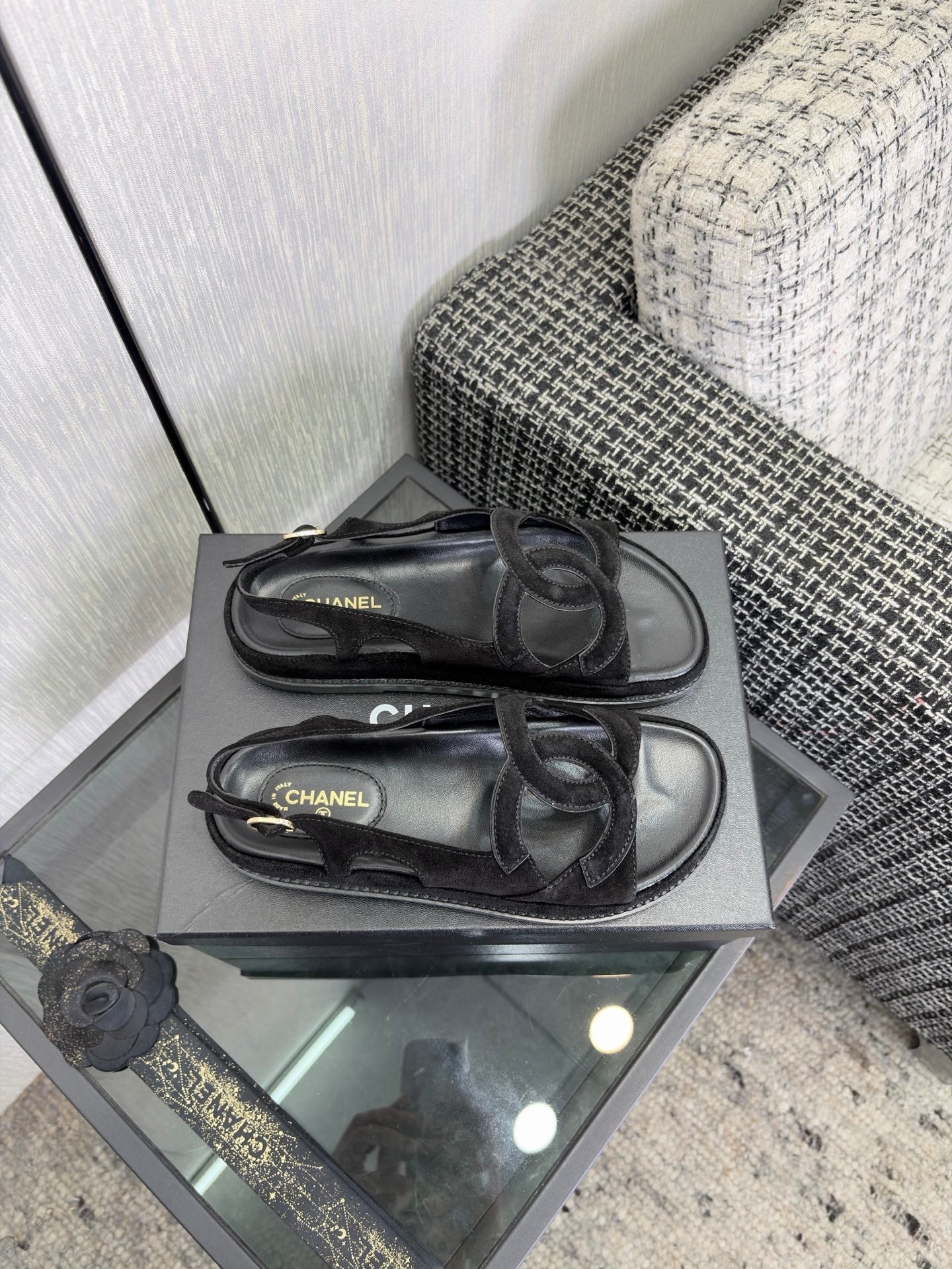 CC Sandals Black Suede Leather 935908