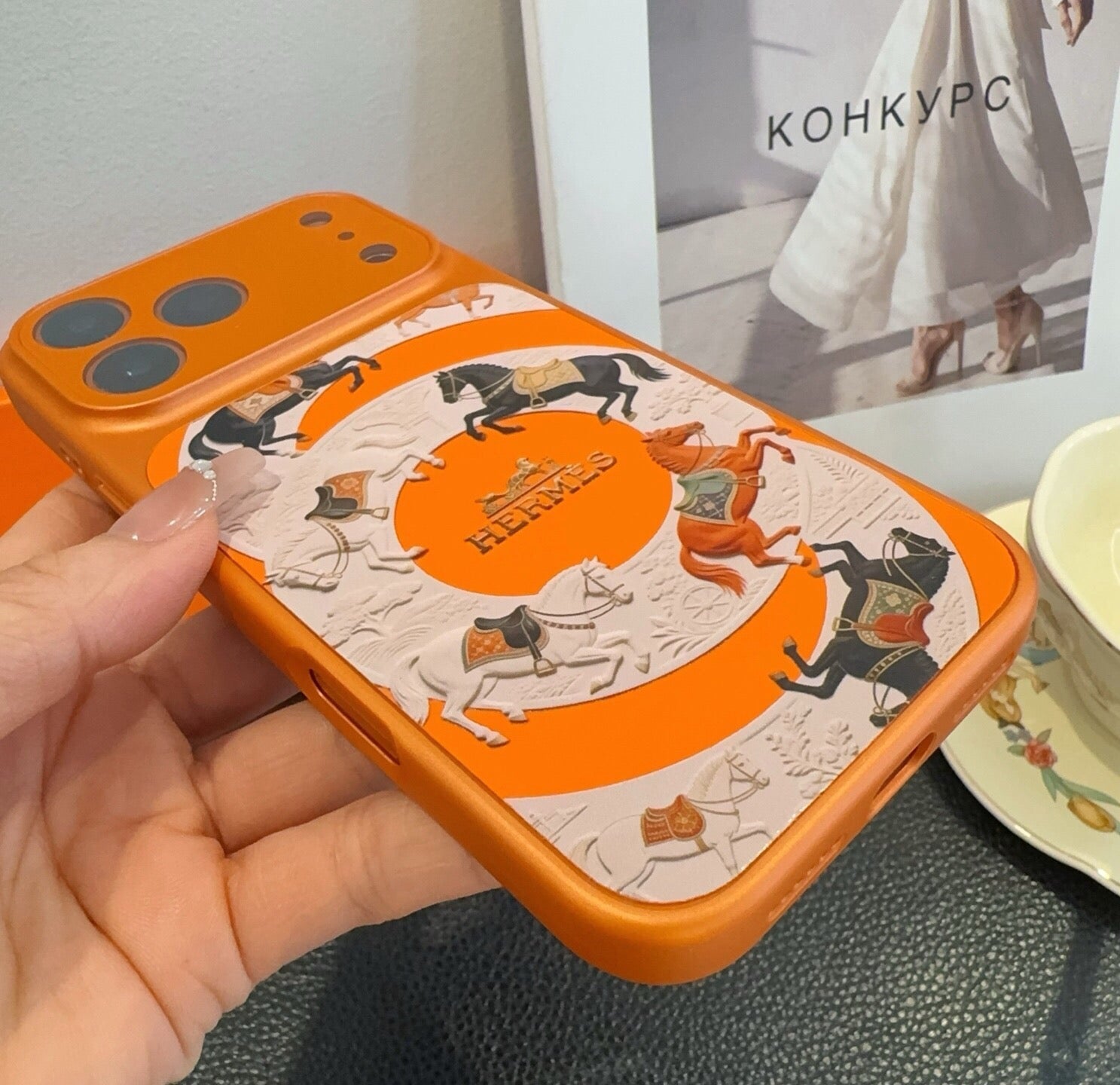 HM iPhone Case 389022