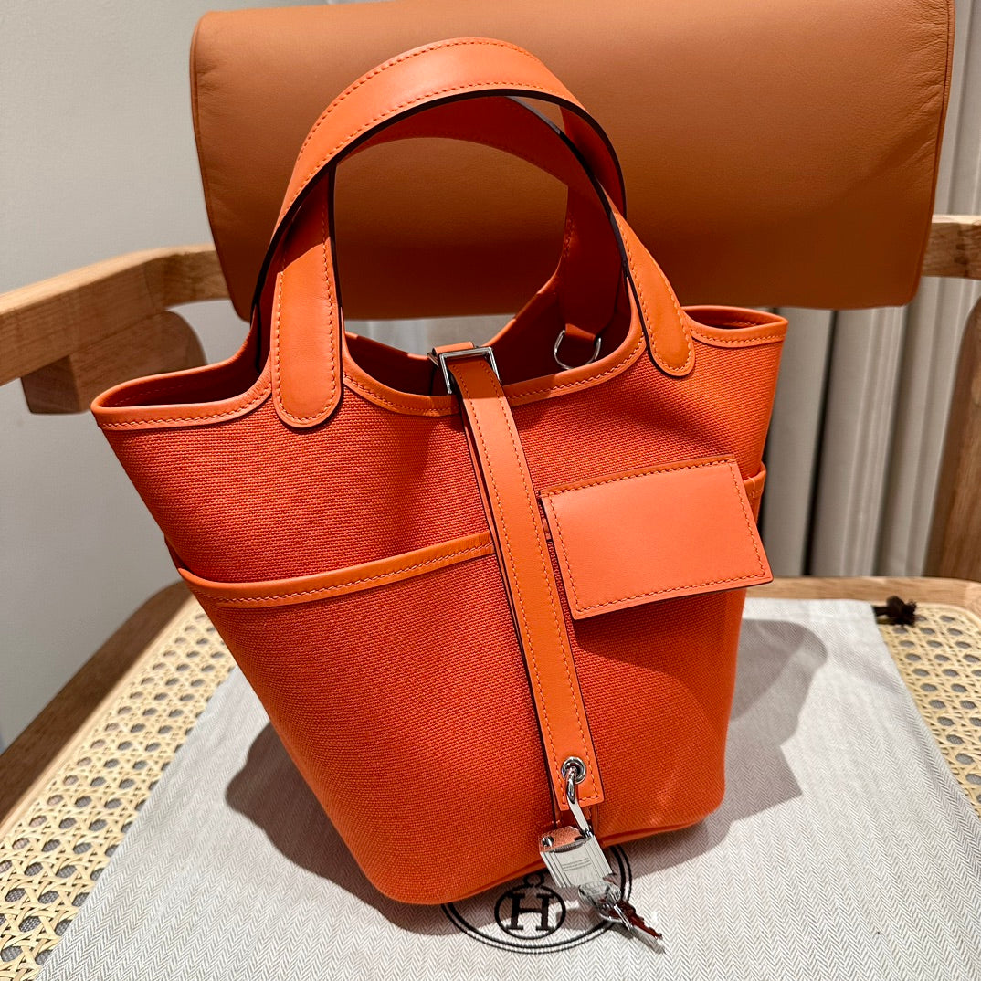 HM Picotin Lock 18CM Pocket Handbag Orange Swift Canvas