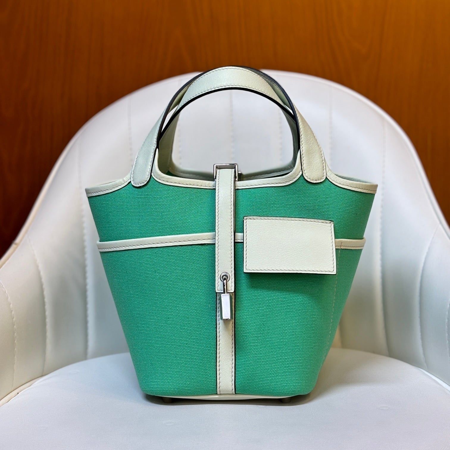 HM Picotin Lock 18CM Pocket Handbag Mint Green Ivory Swift Canvas