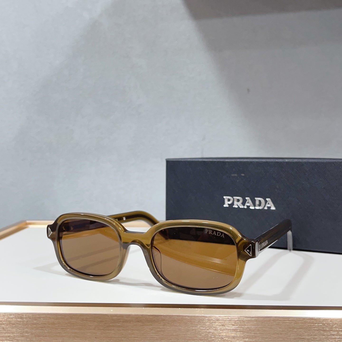 Prad Sunglasses 32