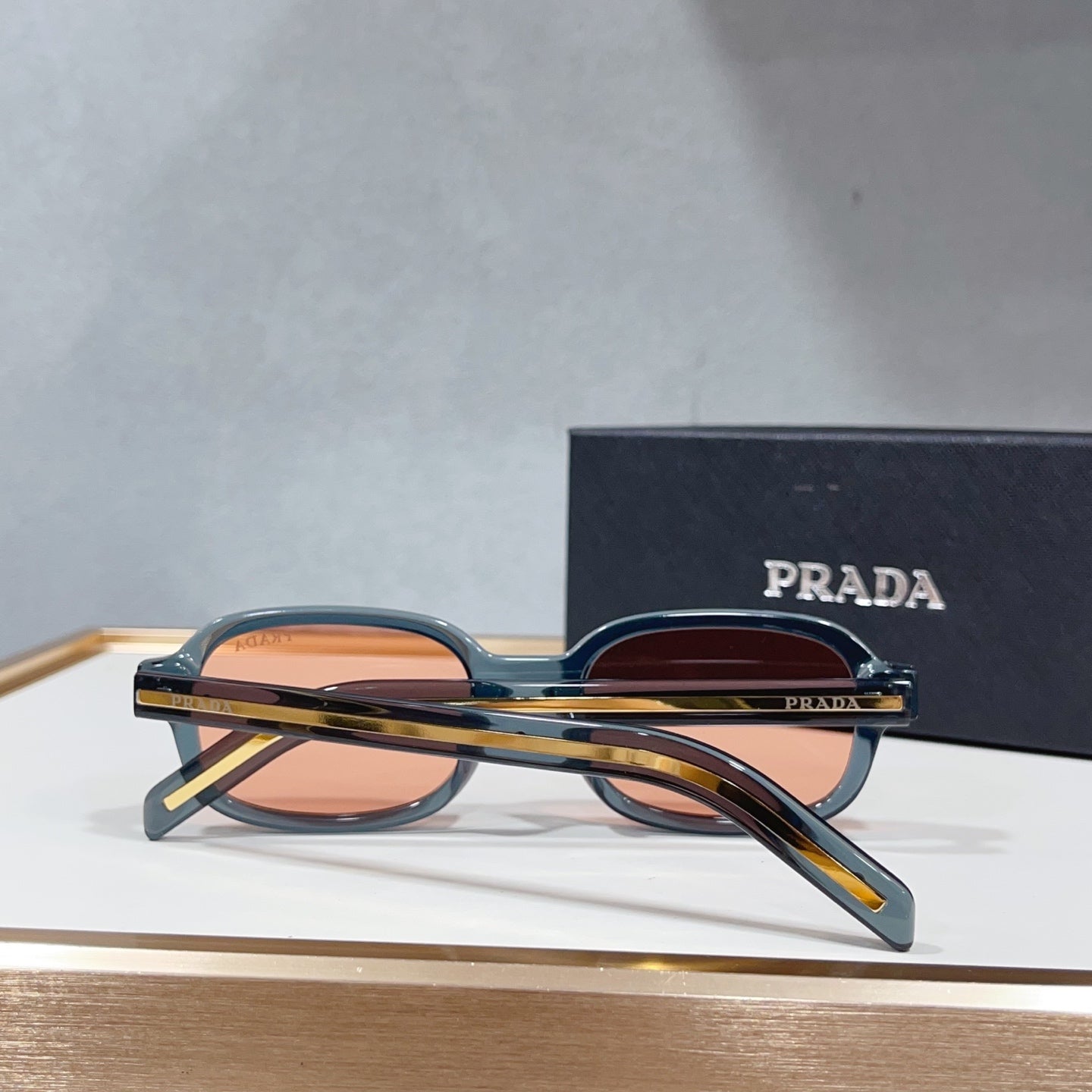 Prad Sunglasses 32