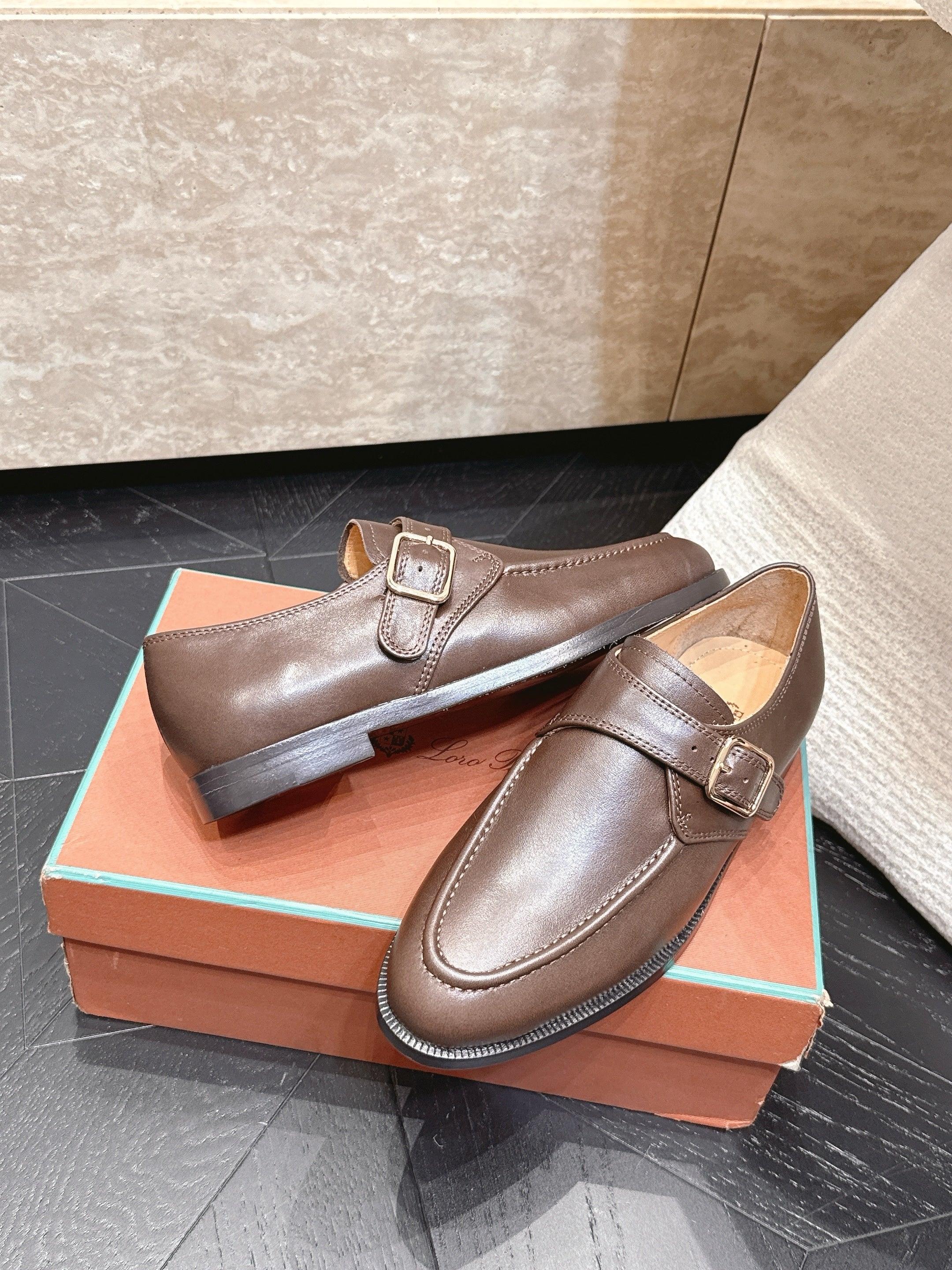 LP Single Monk Strap Loafers Buckle Brown Leather 954478