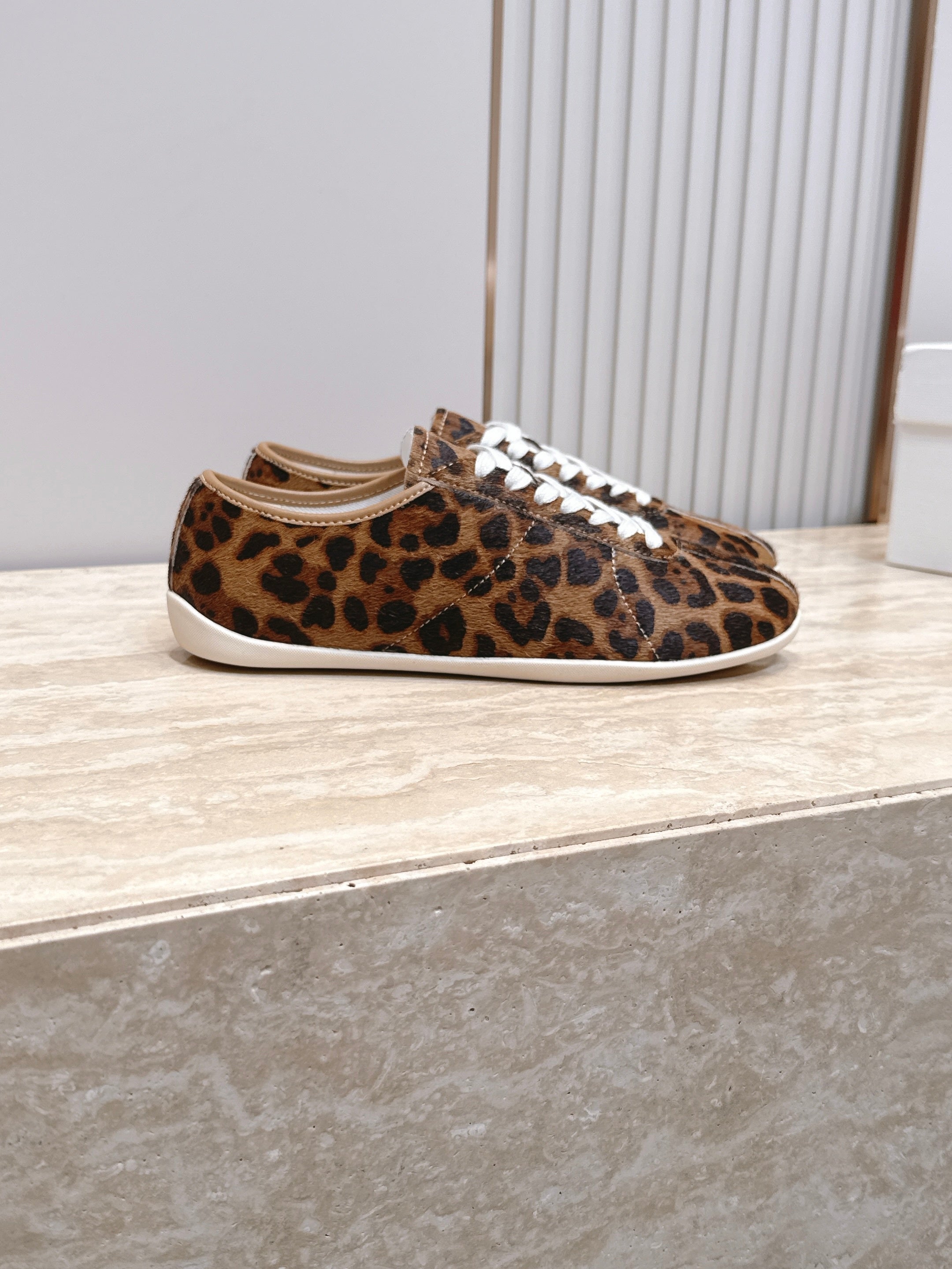 TR Leopard Print Low-Top Sneakers Brown Horsehair 954422