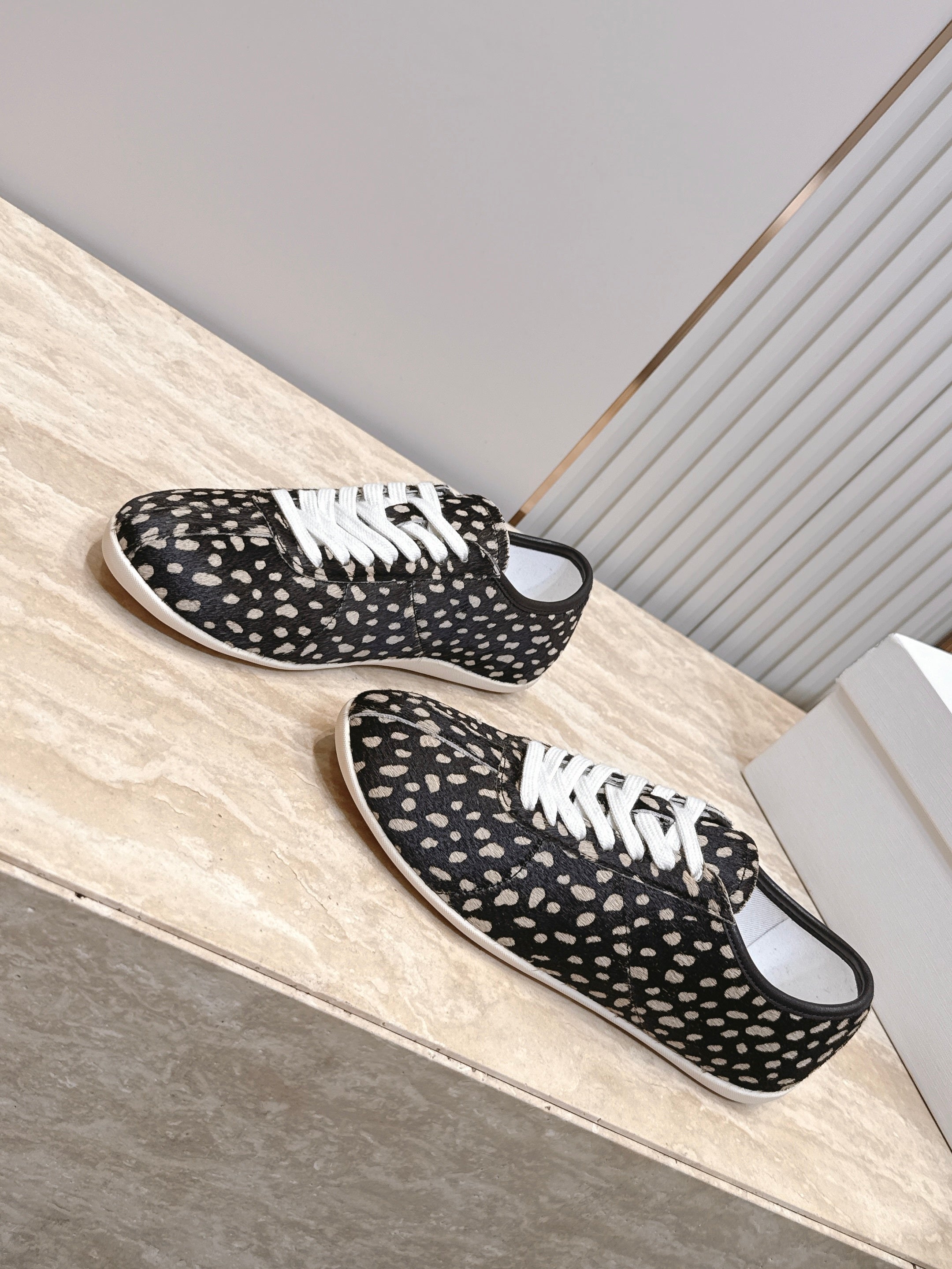 TR Leopard Print Low-Top Sneakers Black Horsehair 954420