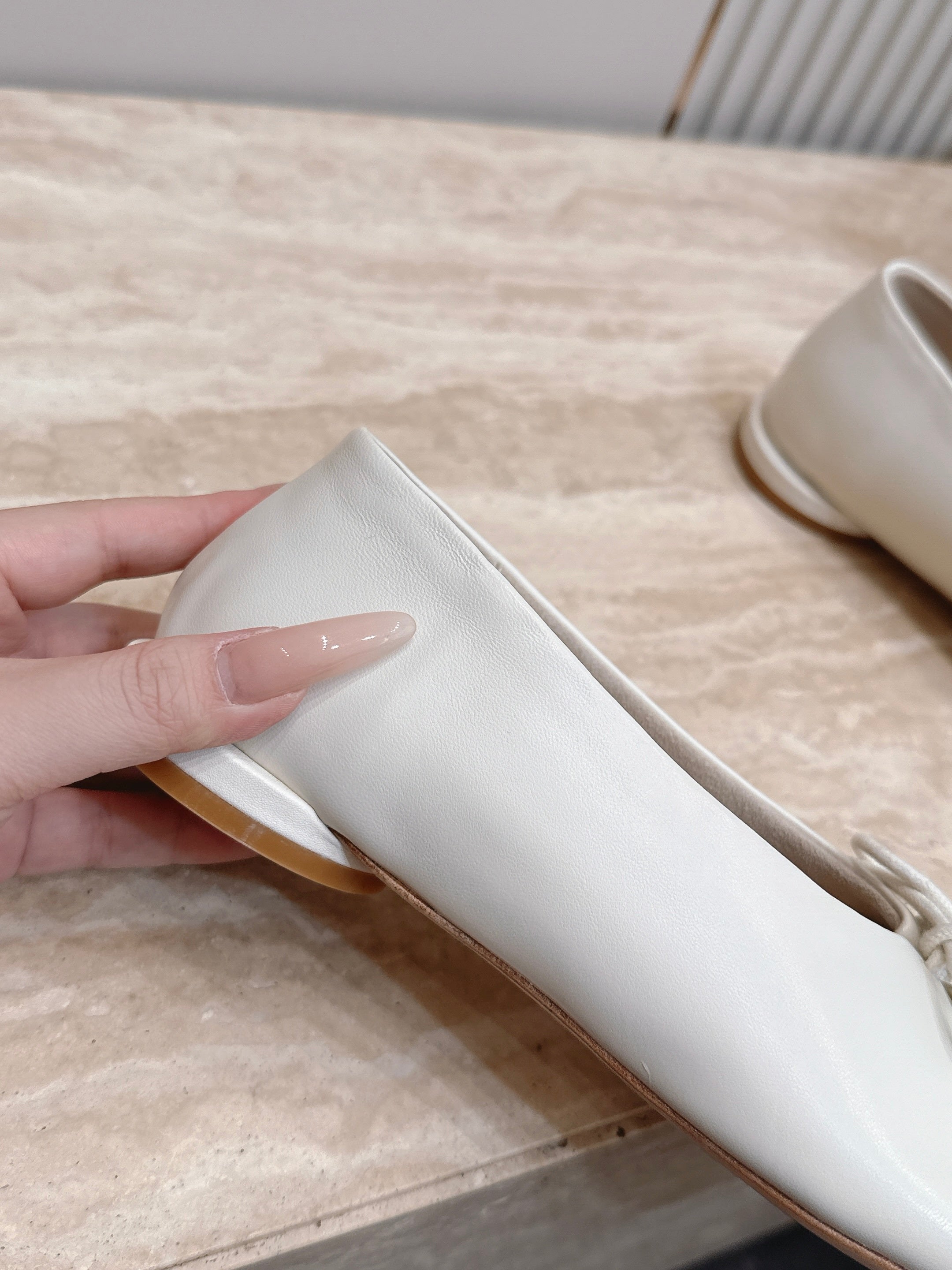 TR Lace-Up Ballet Flats Square Toe Cream Leather 954411