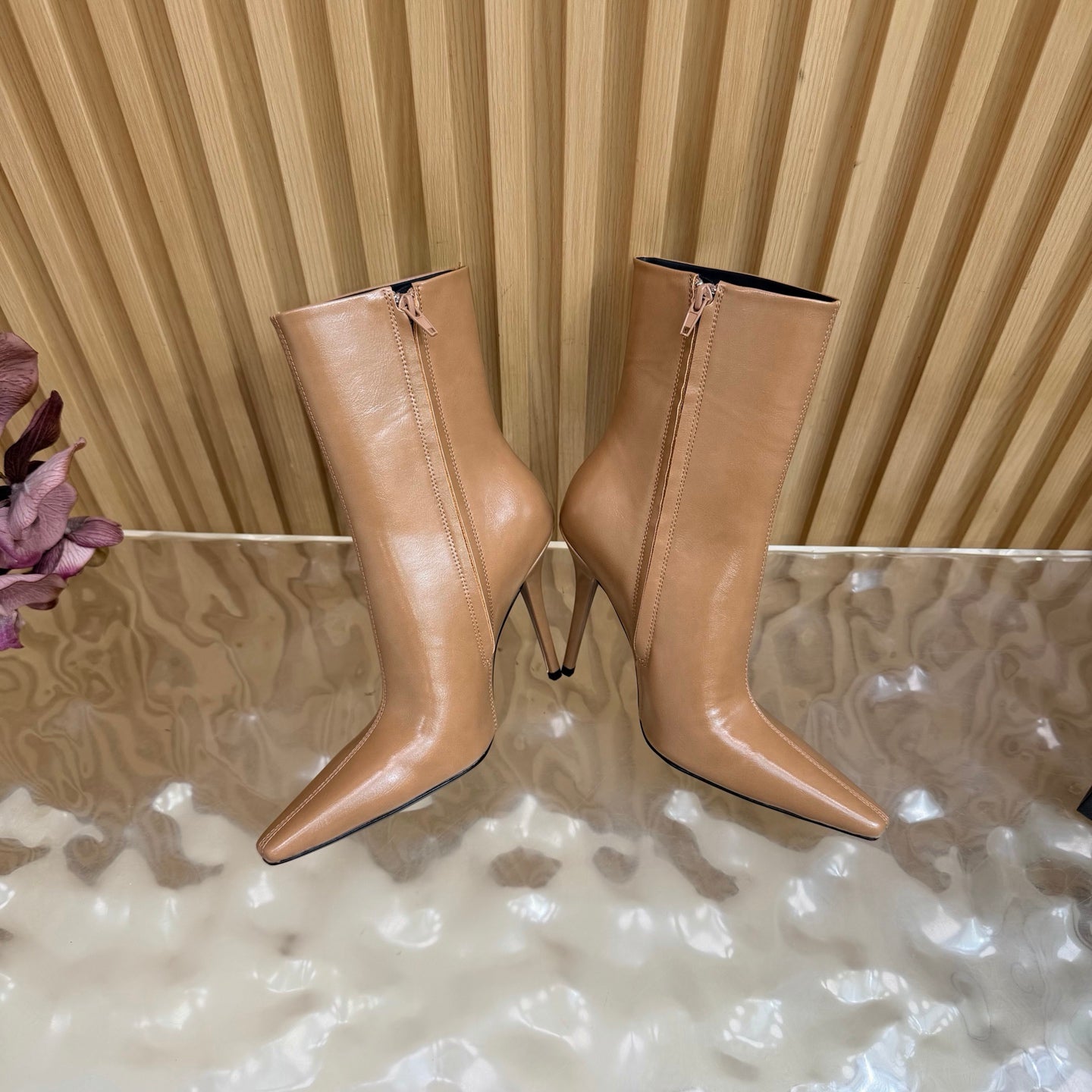 YSL Pointed-Toe Stiletto Ankle Boots 8CM Beige Leather 955830