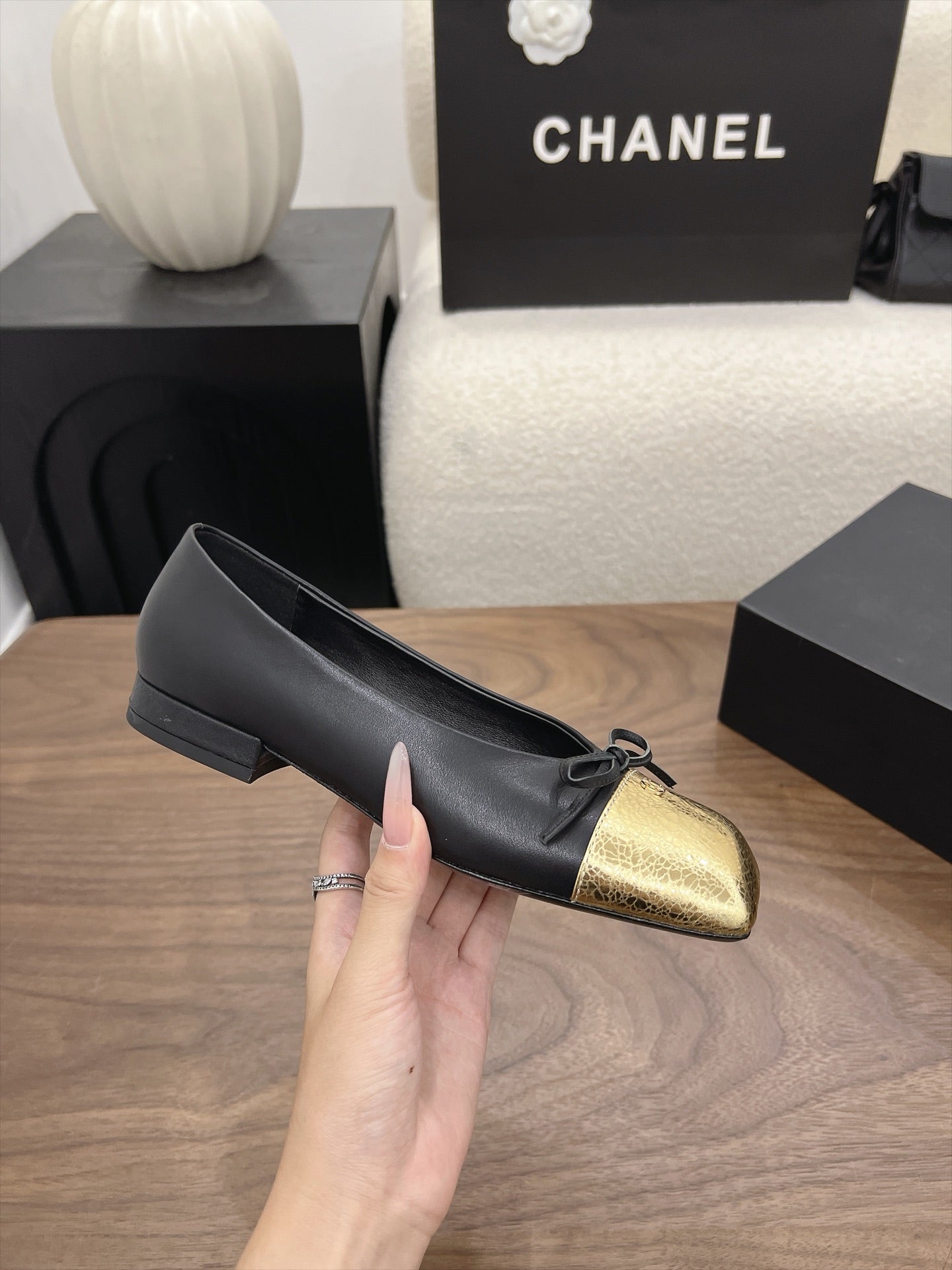 CC Square-Toe Ballet Flats Black Gold Lambskin 961515