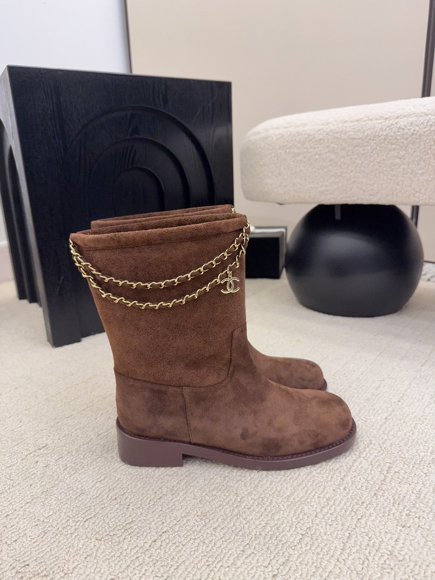 CC Mid-Calf Boots 4CM Gold Chain Charm Brown Knit Suede 961503