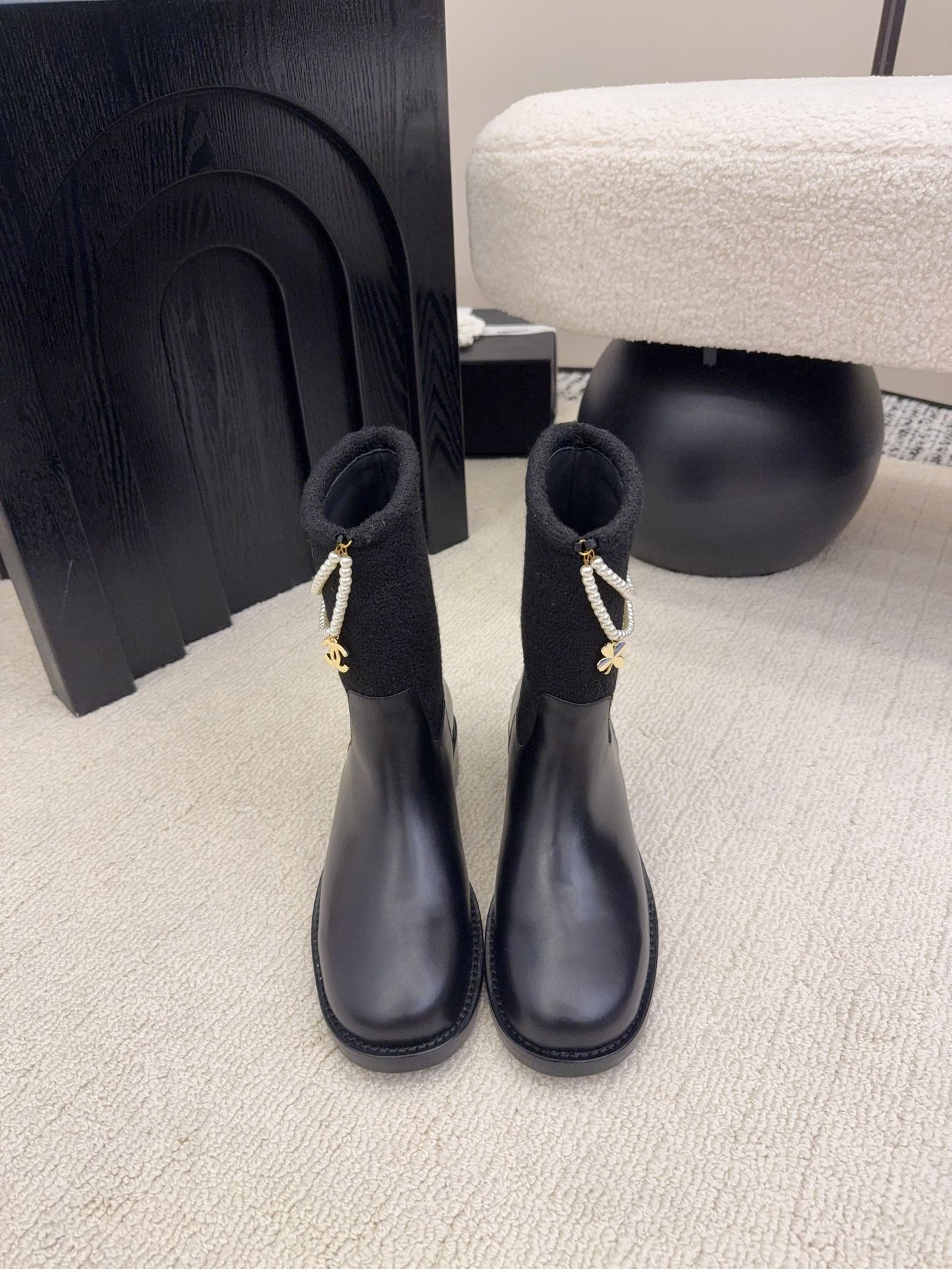 CC Mid-Calf Boots 4CM Pearl Chain Gold Charm Black Knit & Leather 961502