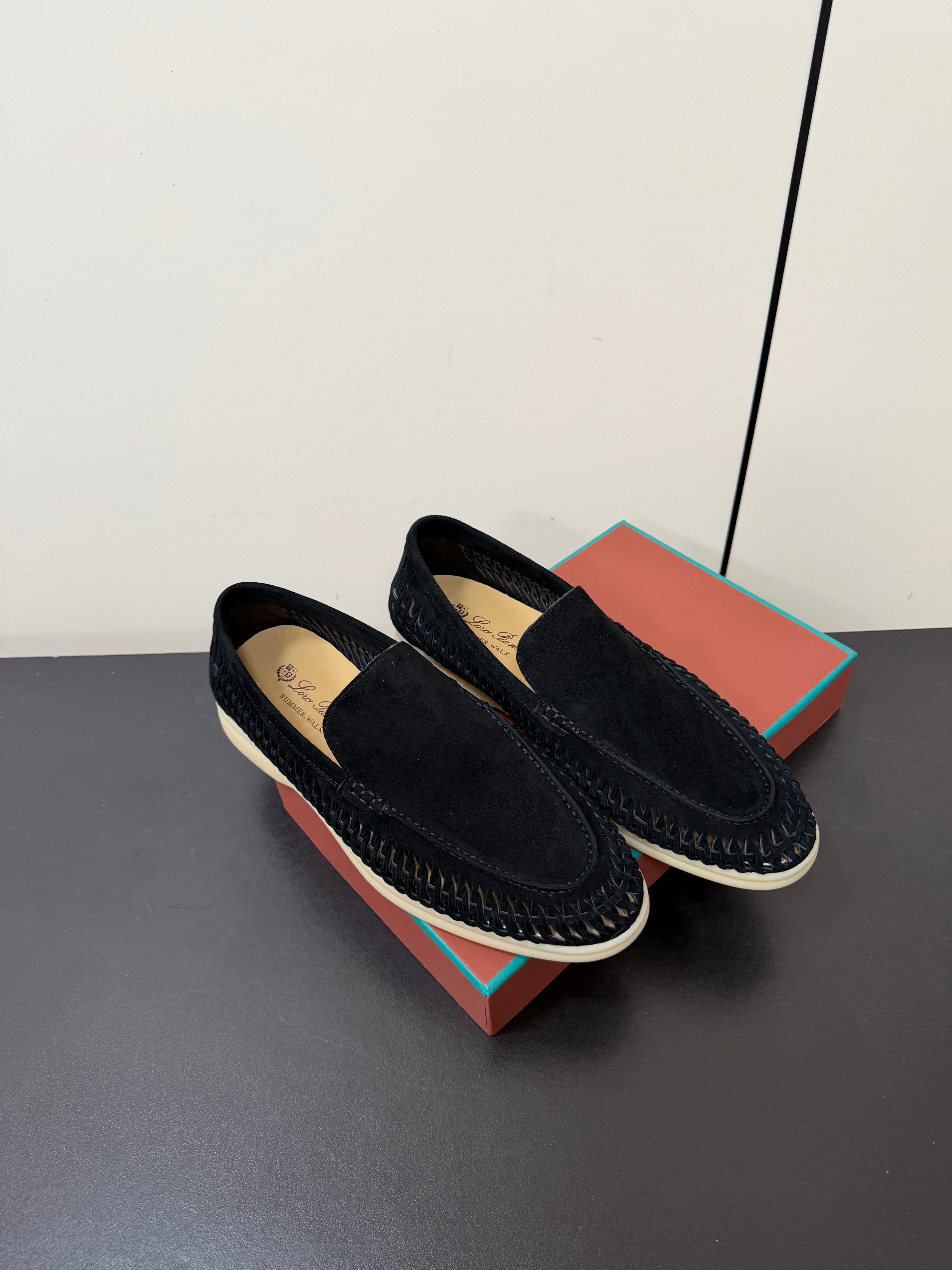 LP Summer Walk Loafers Black Suede 984718