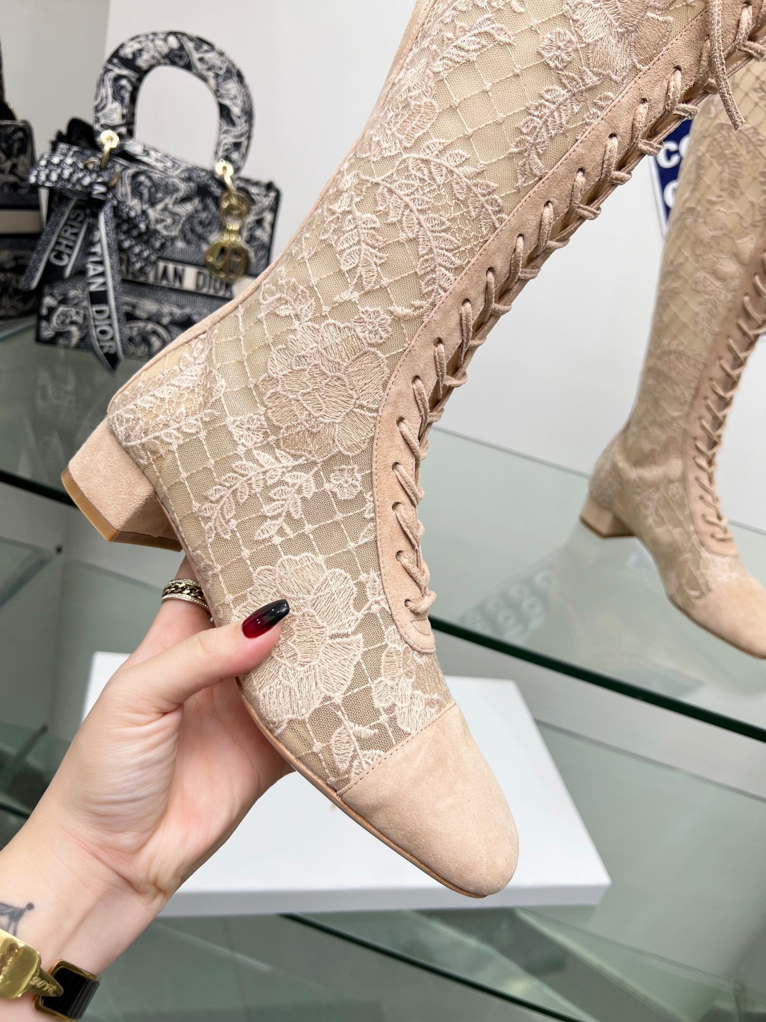 CD Lace Knee-High Boots 3.5Cm Beige Lace Suede 981810