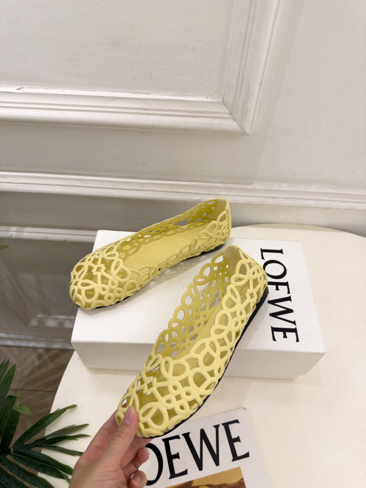 LW 26S Origami Slingback Pumps 4.5cm White Leather 111583