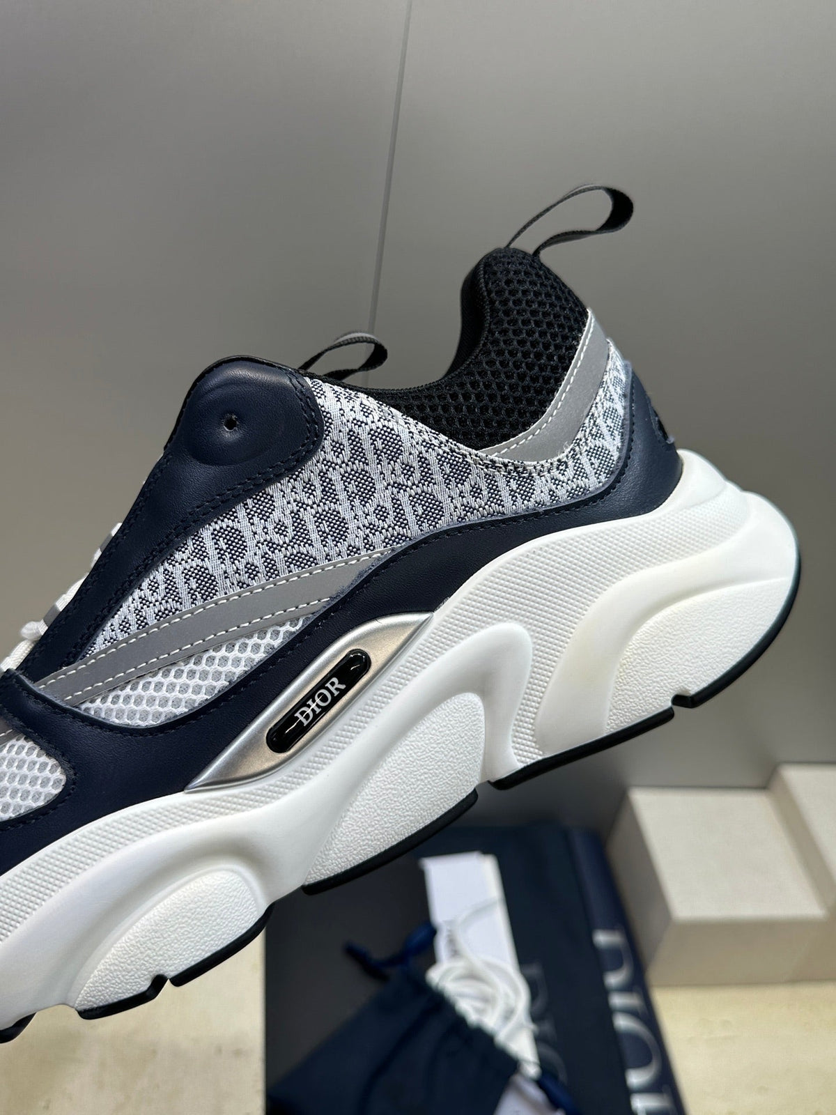 CD 26s Men B22 Sneakers Grey Blue Oblique Jacquard Canvas 835214