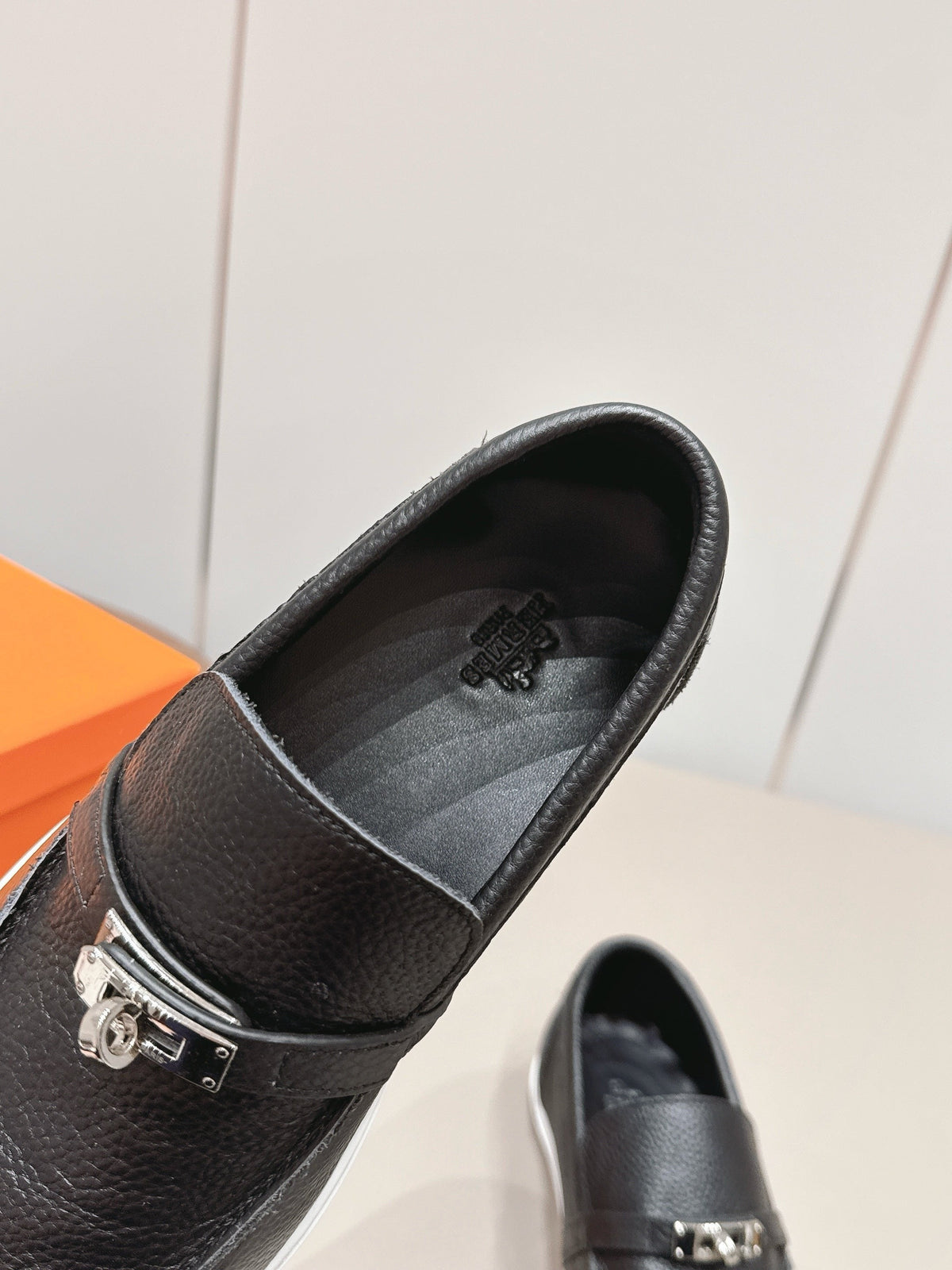 HM 26S Kelly Paris Loafers Black Calfskin Silver Hardware